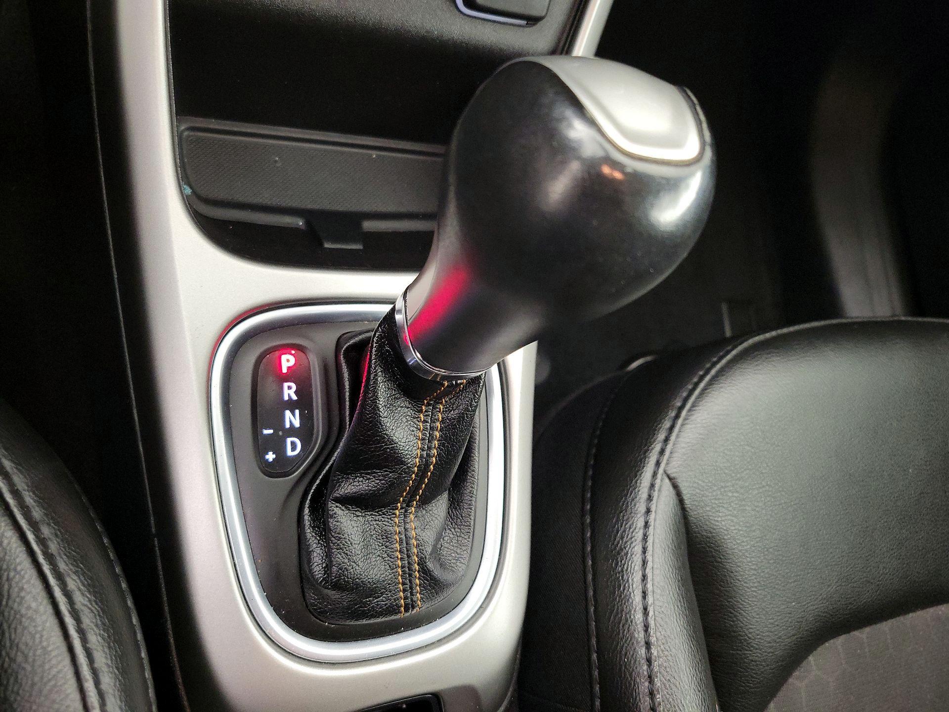 Thumbnail: 2020 Jeep Compass - 17