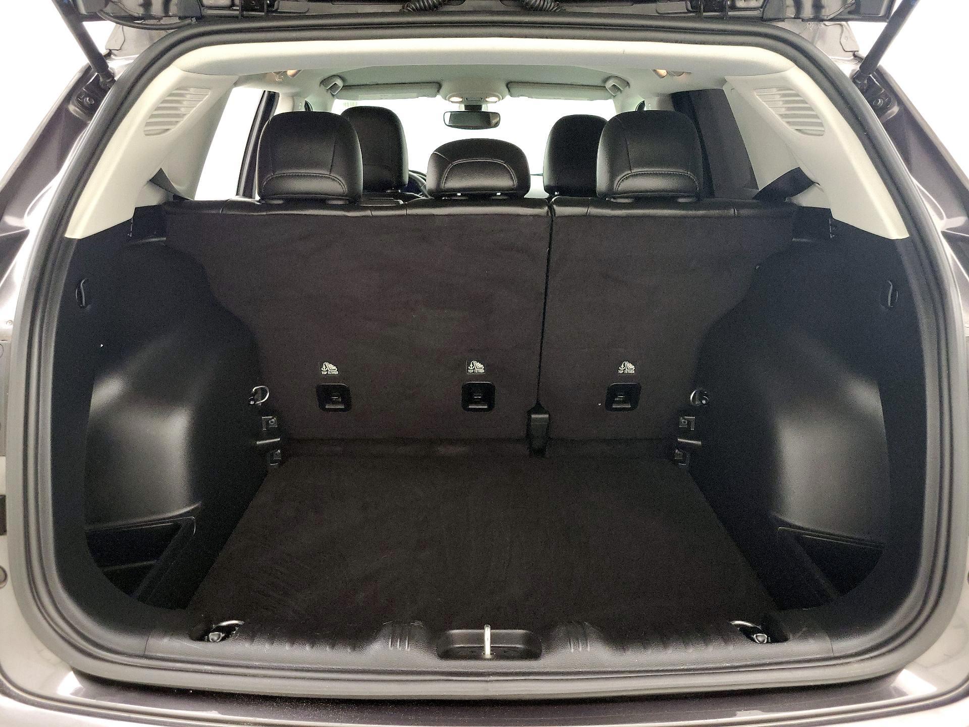 Thumbnail: 2020 Jeep Compass - 20