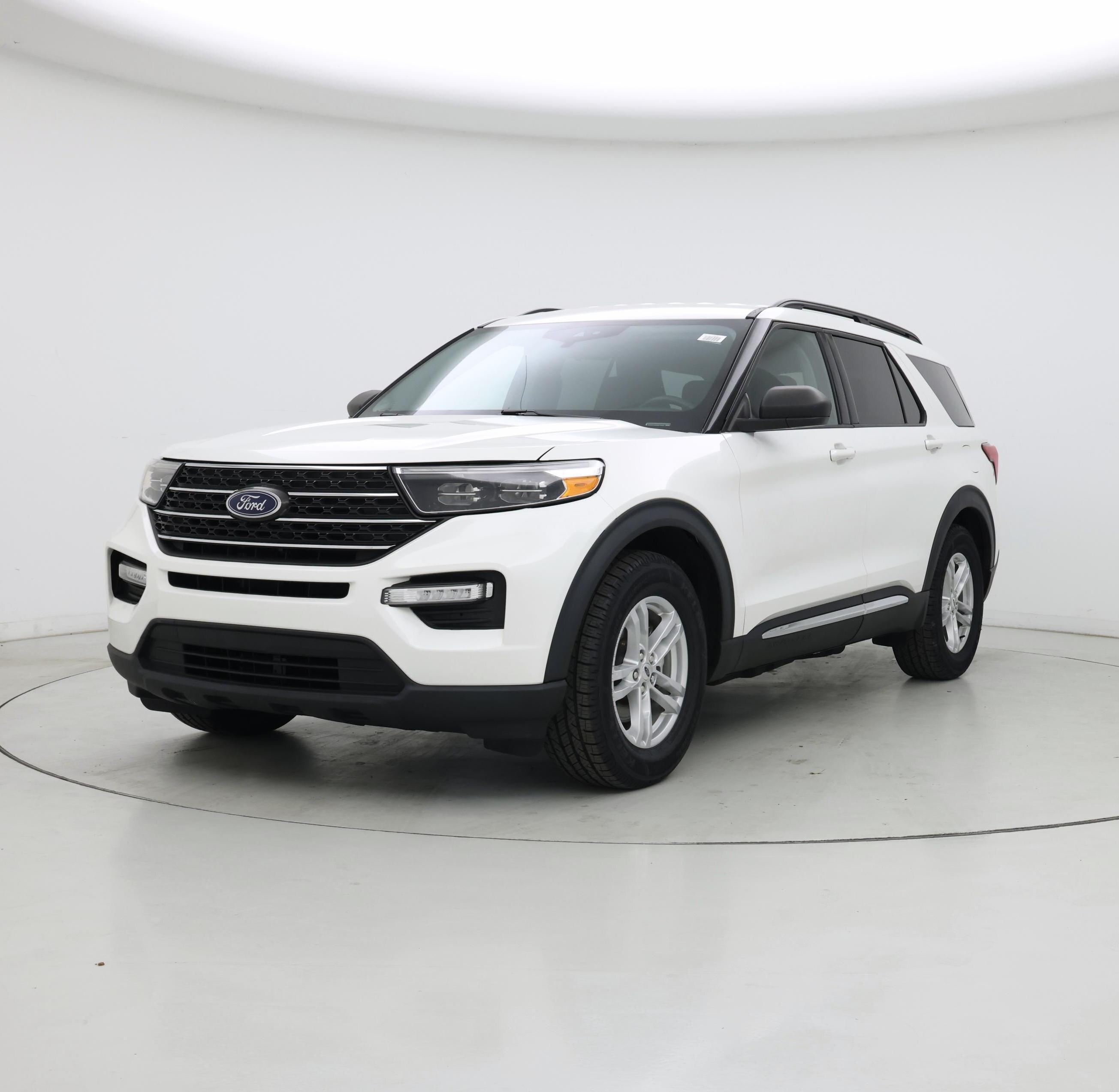 Thumbnail: 2022 Ford Explorer - 4