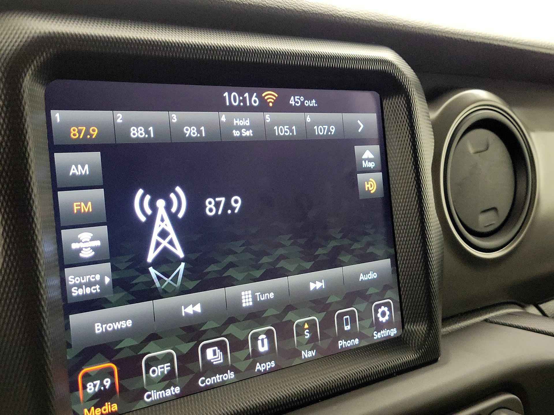 Thumbnail: 2023 Jeep Gladiator - 16