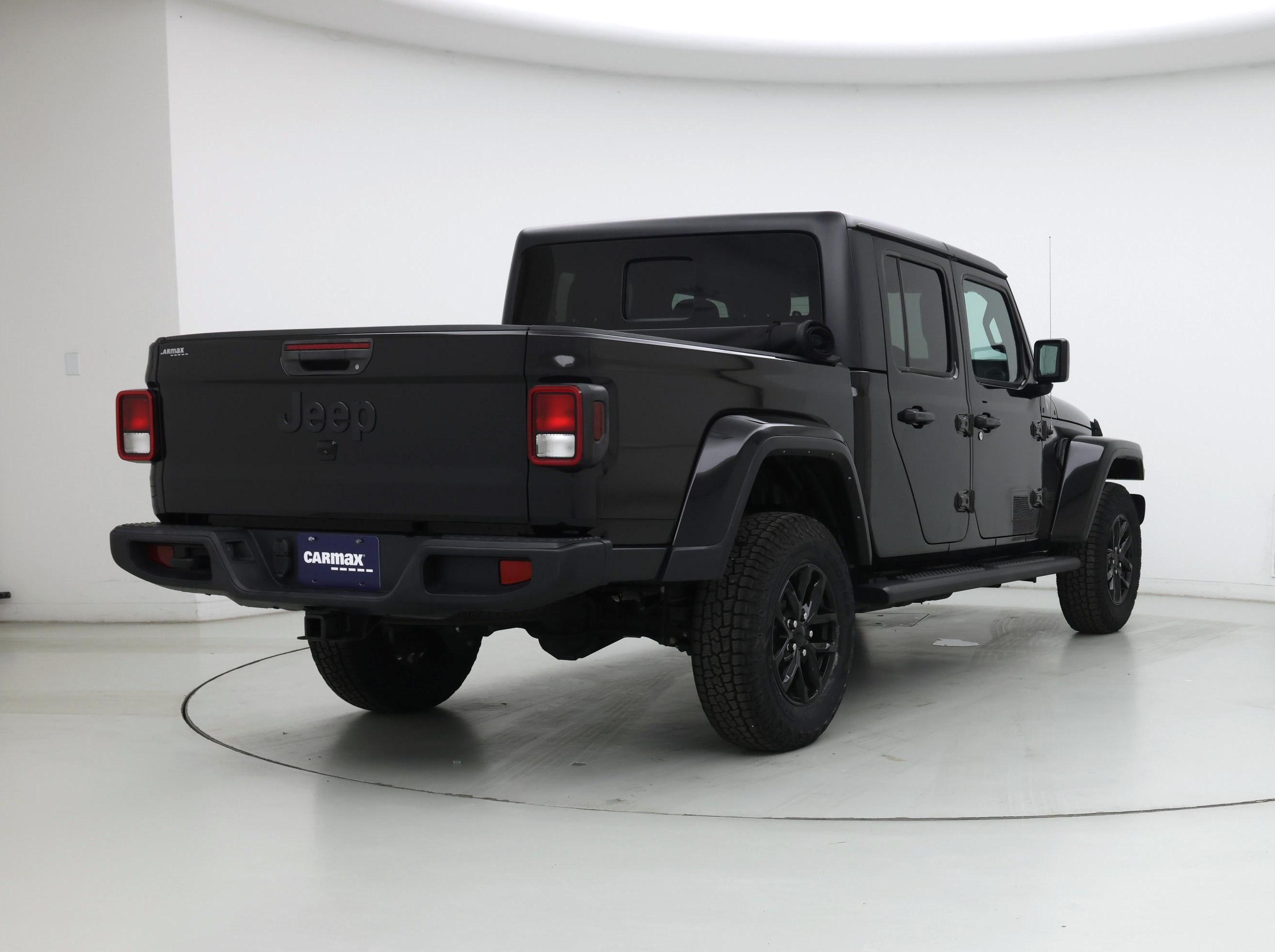 Thumbnail: 2023 Jeep Gladiator - 8
