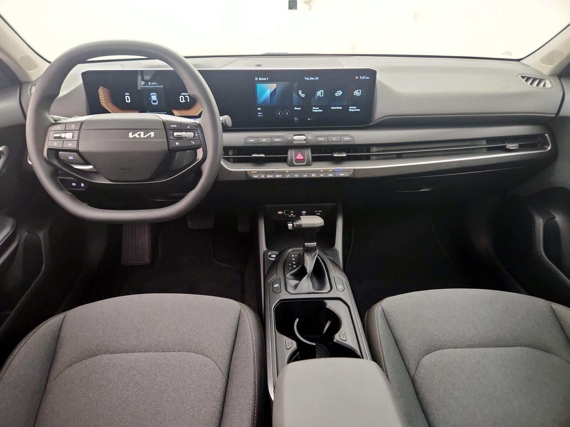 Thumbnail: 2025 Kia K4 - 9