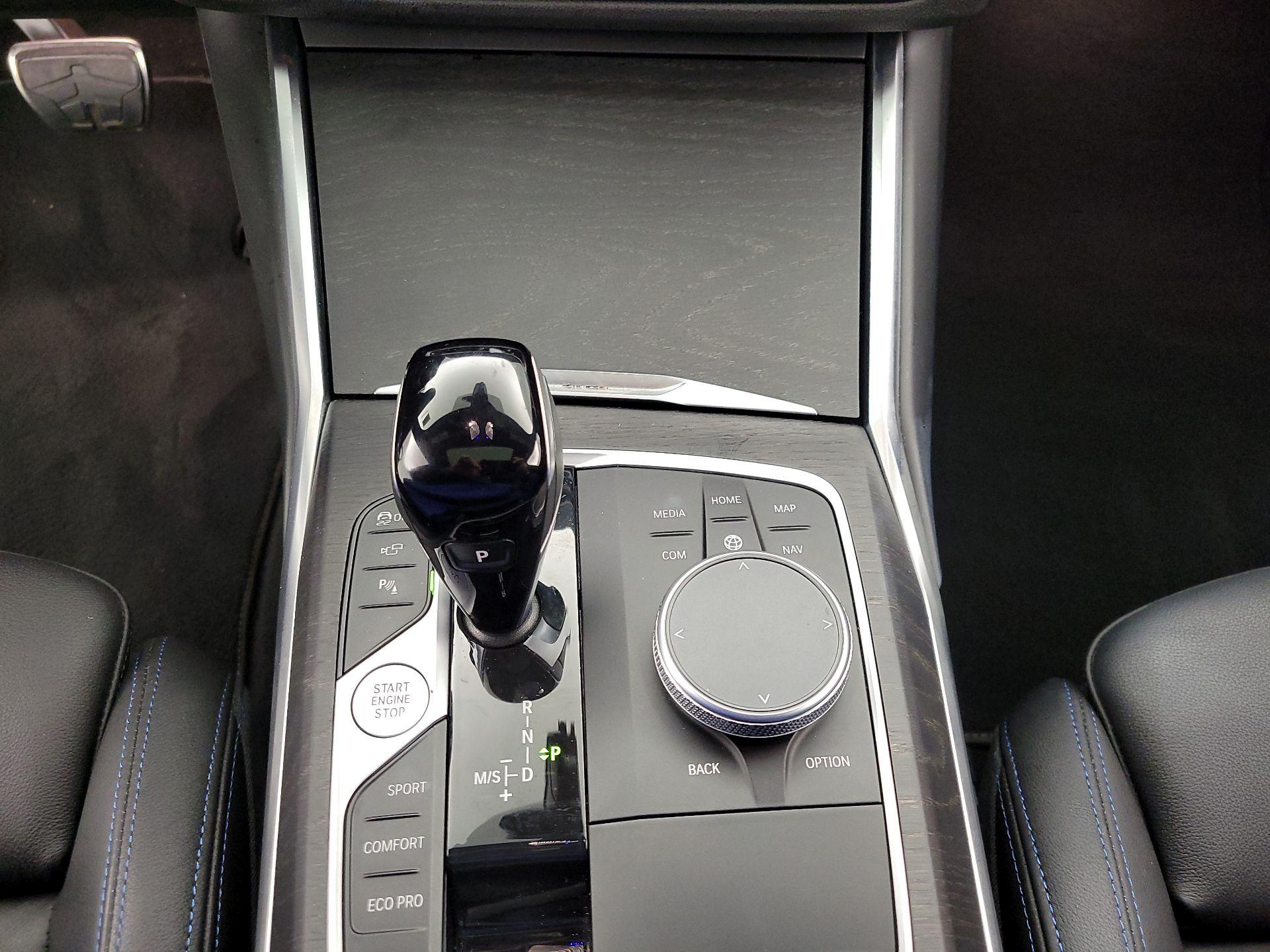 Thumbnail: 2022 BMW 3 Series - 18