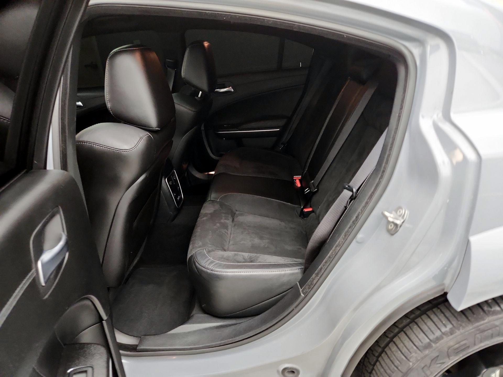 Thumbnail: 2021 Dodge Charger - 20