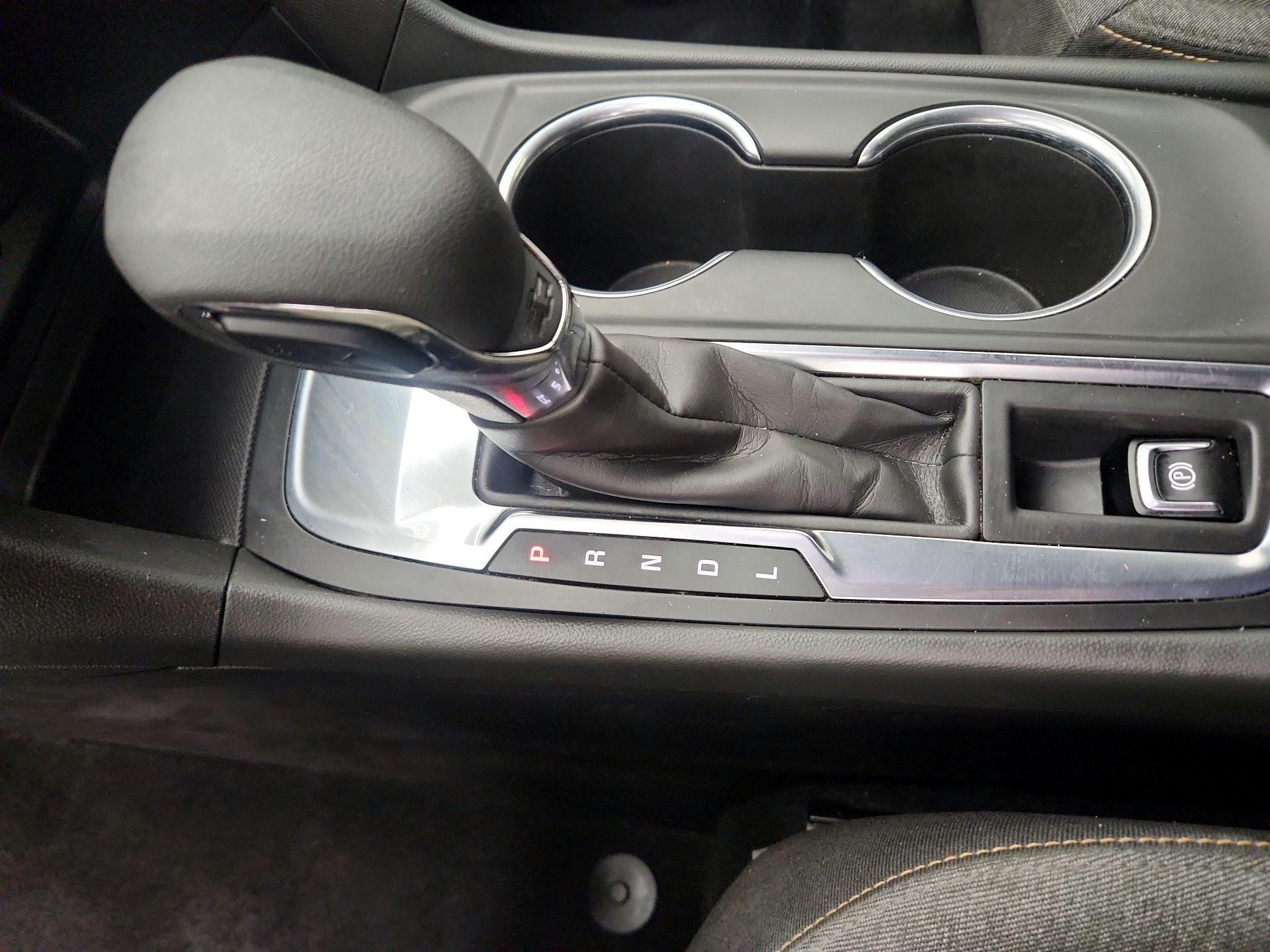 Thumbnail: 2022 Chevrolet Equinox - 17