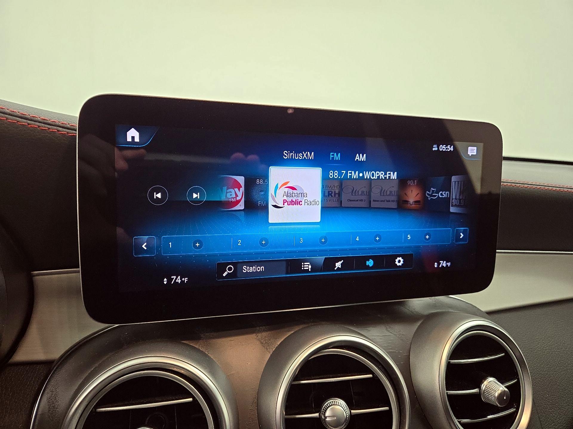 Thumbnail: 2021 Mercedes-Benz GLC - 16