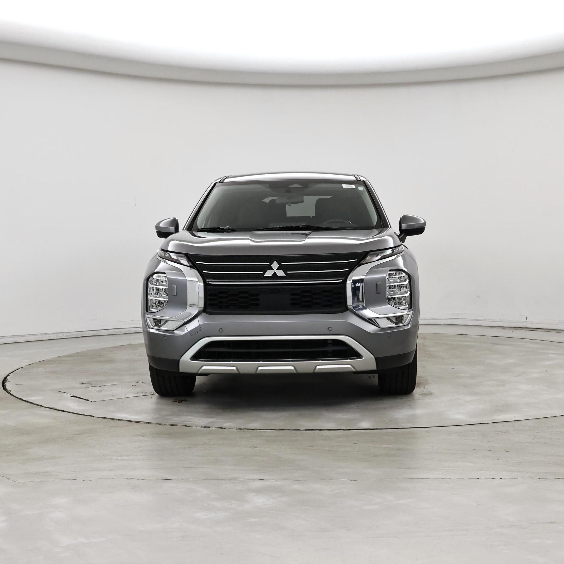 Thumbnail: 2022 Mitsubishi Outlander - 5