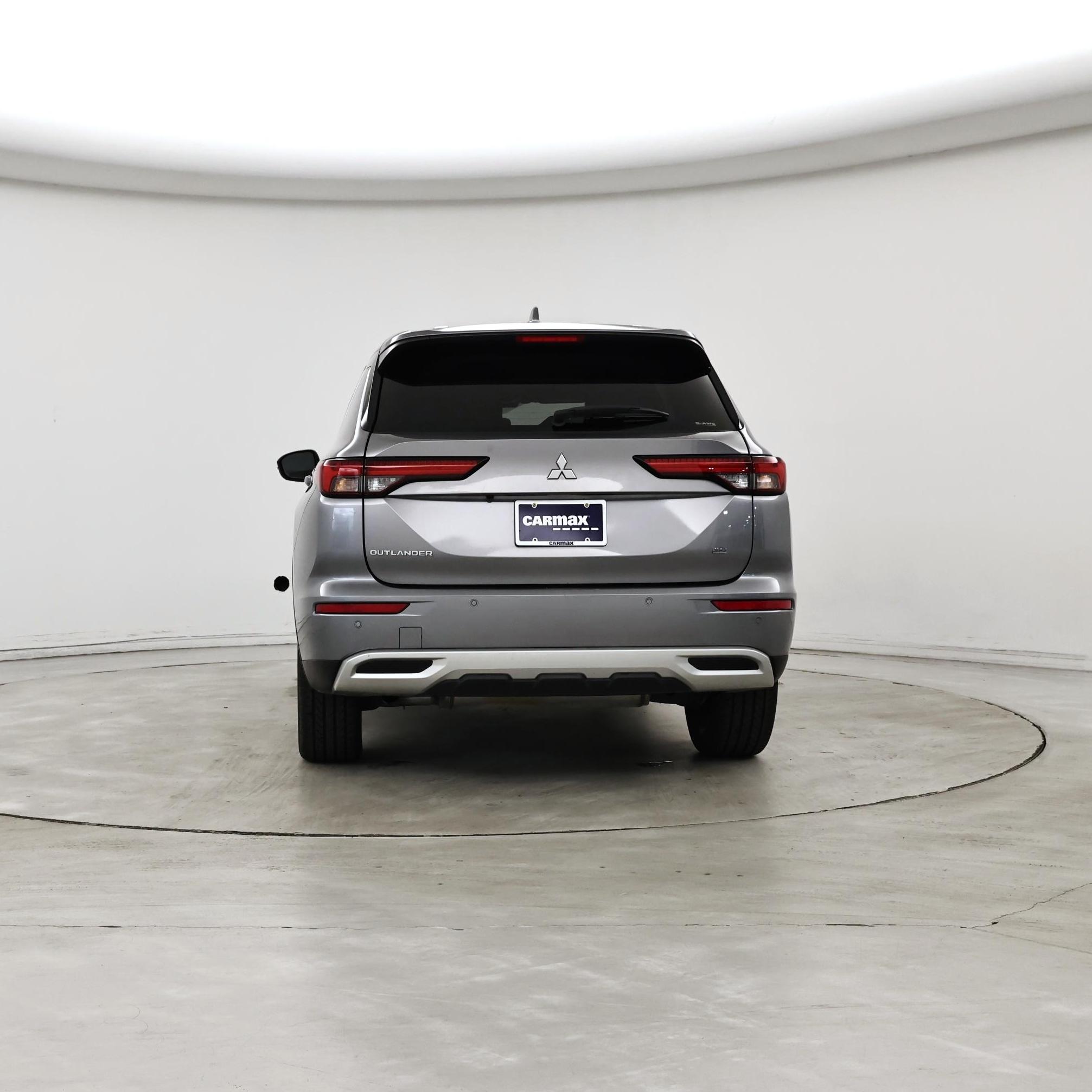 Thumbnail: 2022 Mitsubishi Outlander - 6