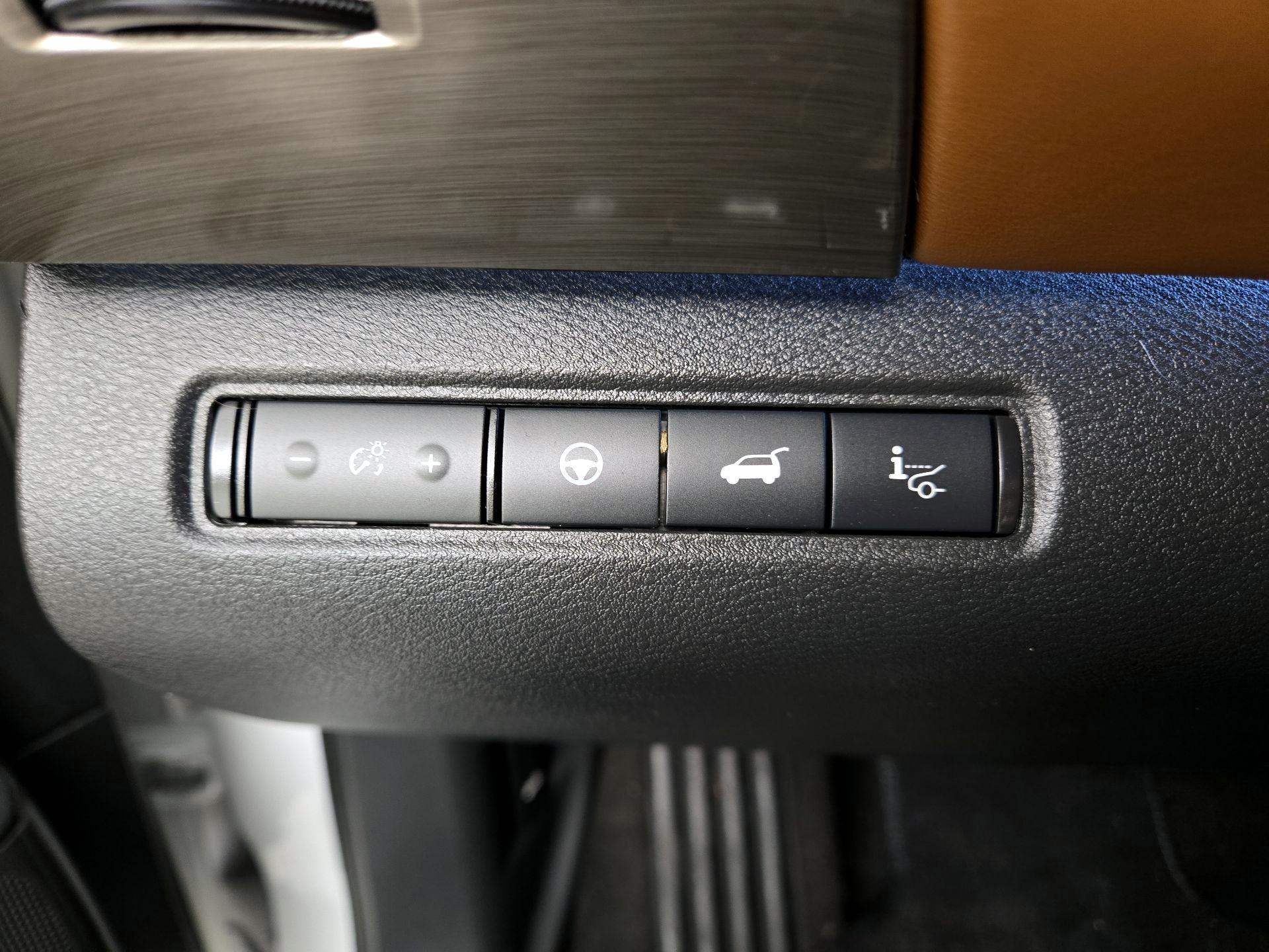 Thumbnail: 2022 Nissan Pathfinder - 13