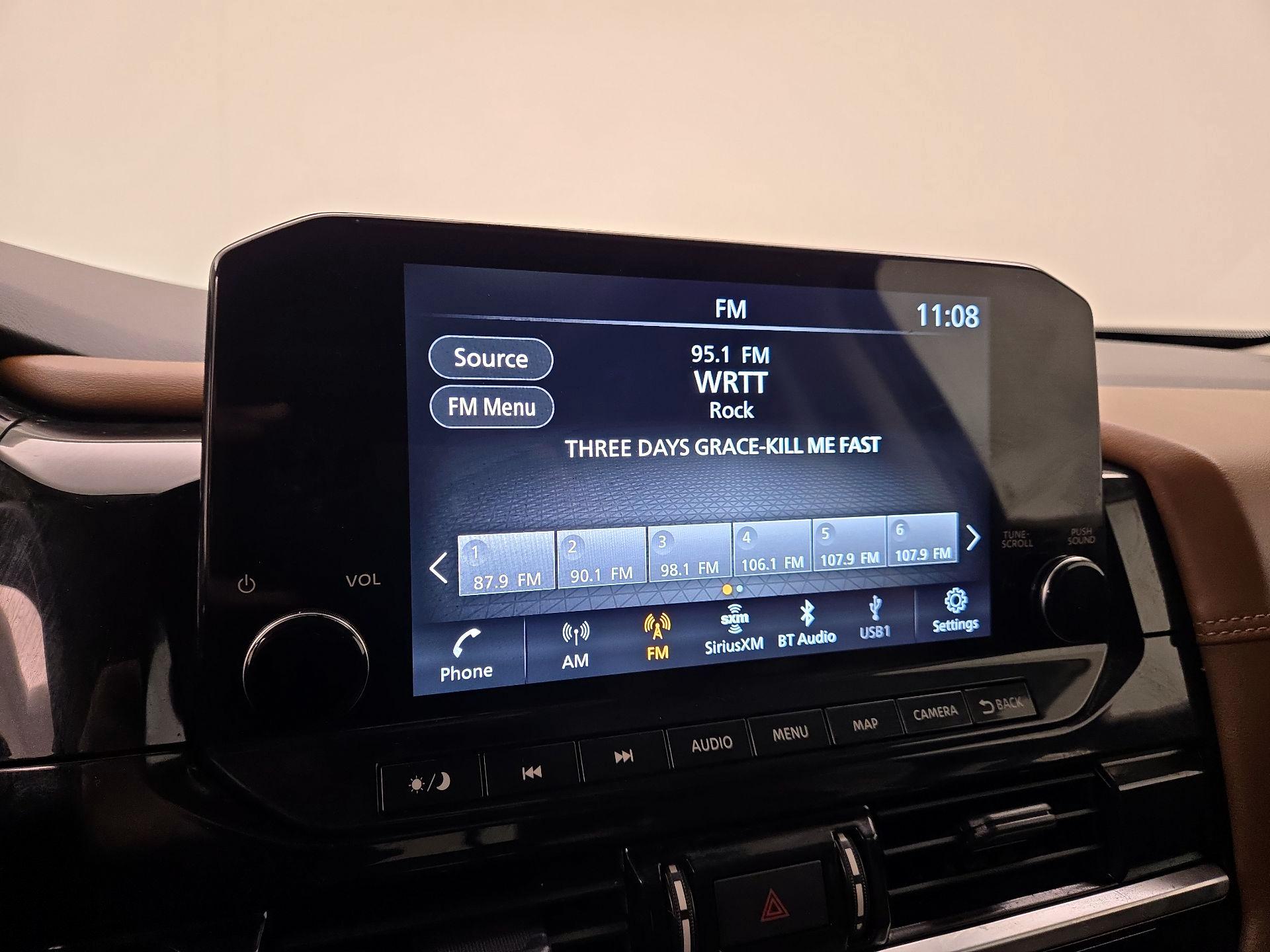 Thumbnail: 2022 Nissan Pathfinder - 16