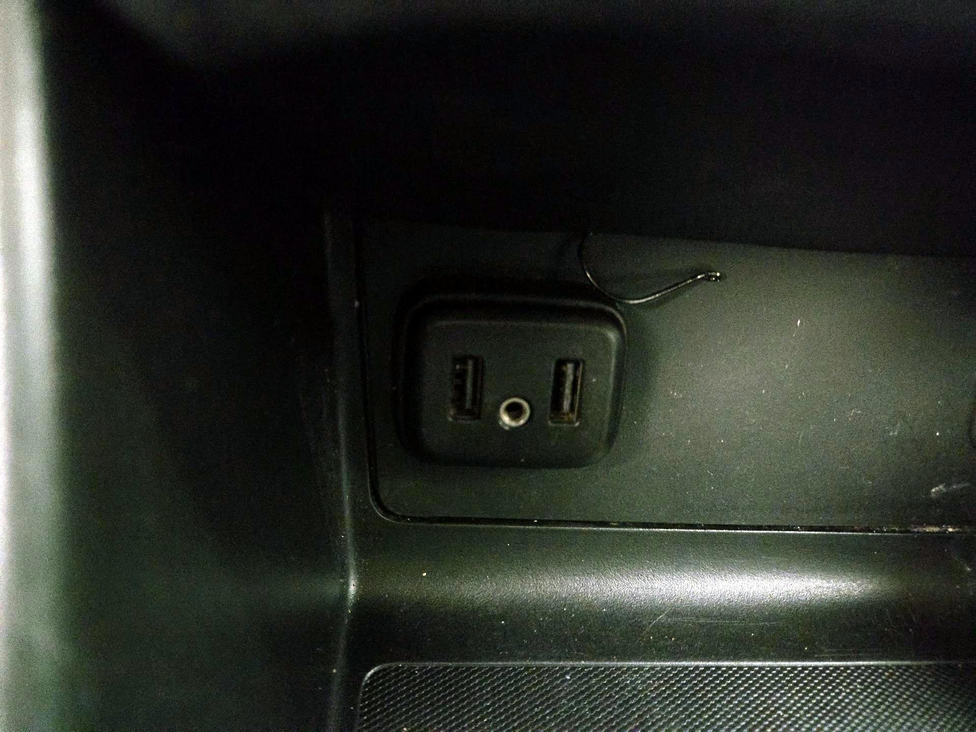 Thumbnail: 2022 Chevrolet Colorado - 18