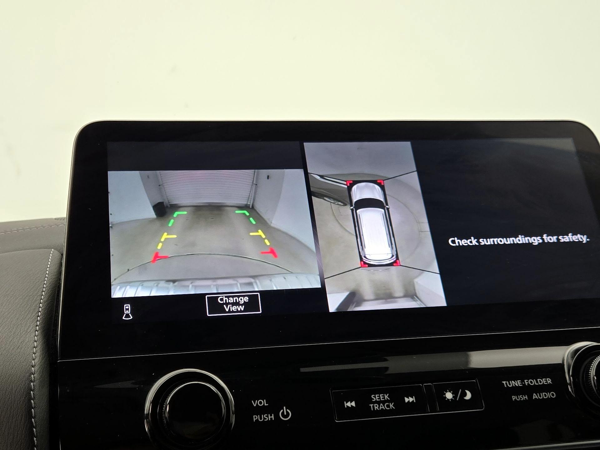 Thumbnail: 2024 INFINITI QX80 - 15