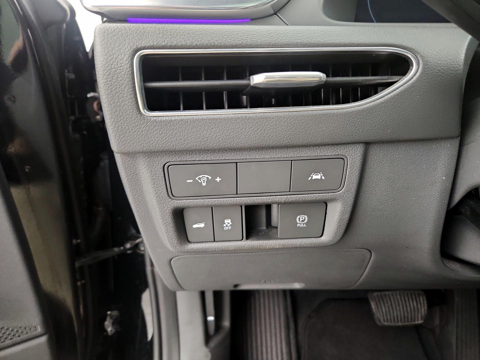 Thumbnail: 2020 Hyundai Sonata - 13