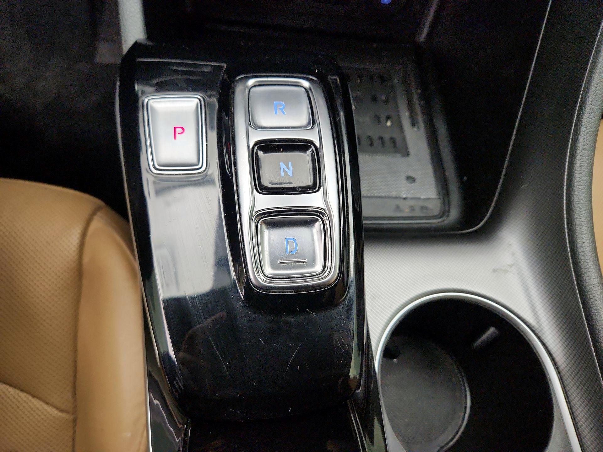 Thumbnail: 2020 Hyundai Sonata - 18