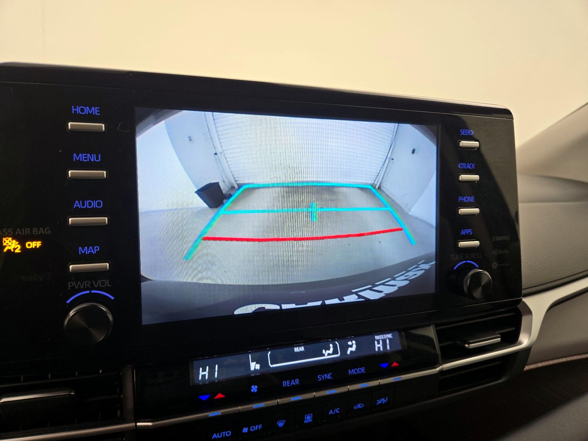 Thumbnail: 2024 Toyota Sienna - 14