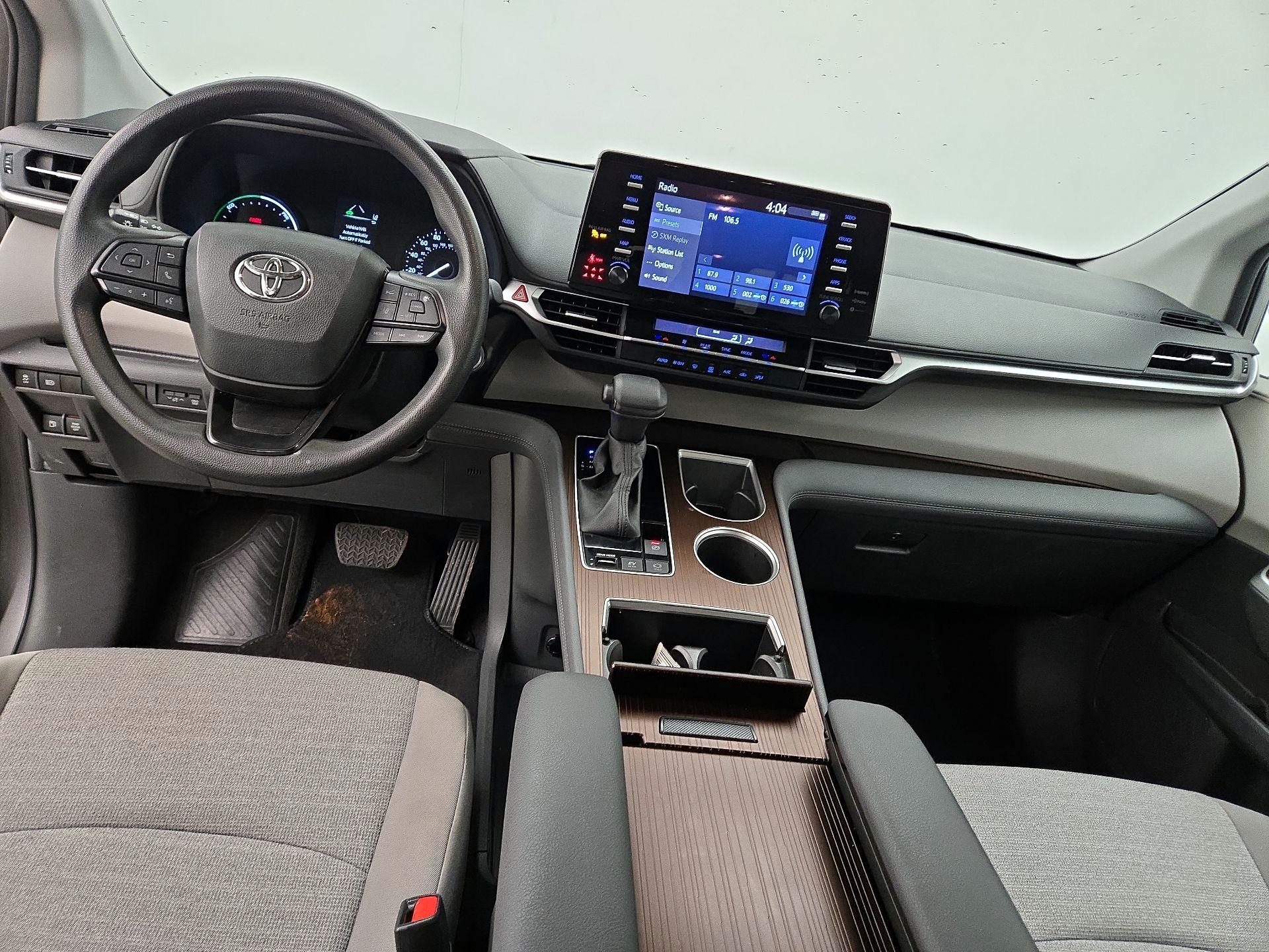 Thumbnail: 2024 Toyota Sienna - 9