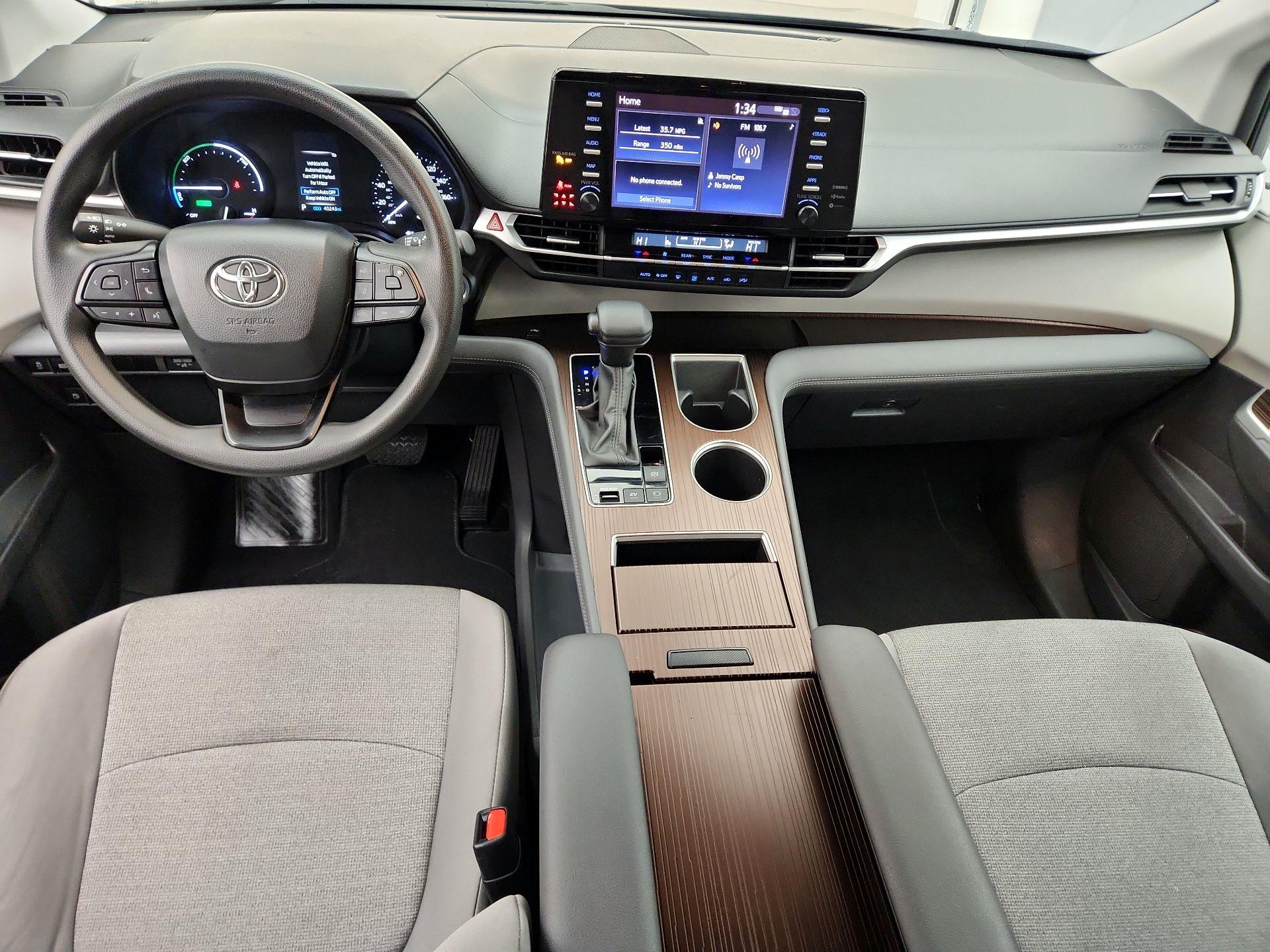 Thumbnail: 2024 Toyota Sienna - 9