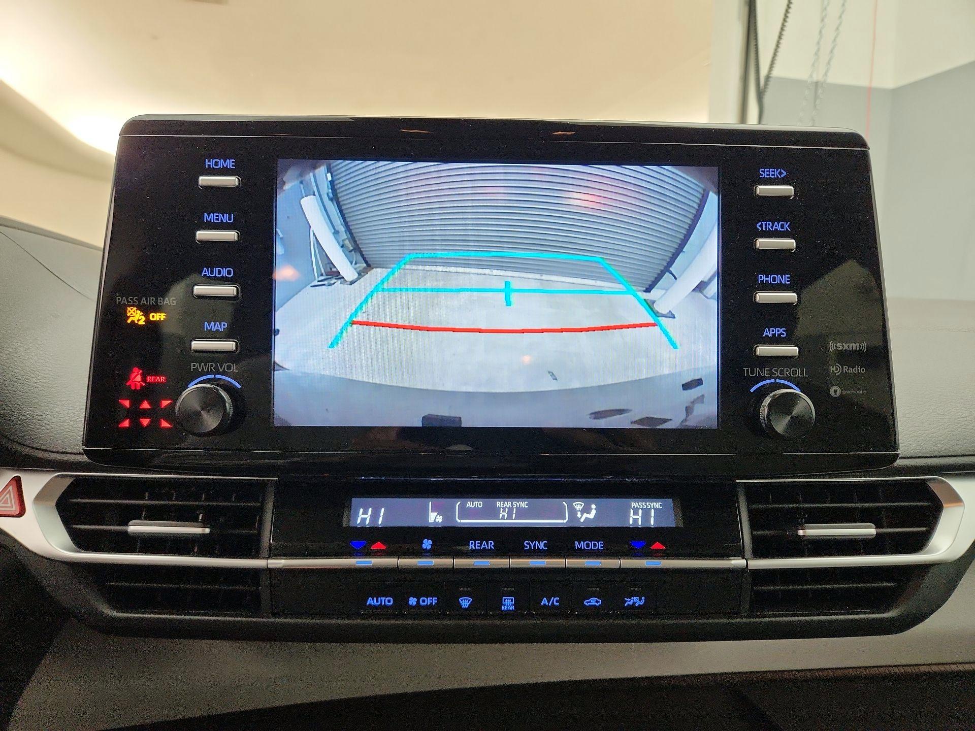 Thumbnail: 2024 Toyota Sienna - 14