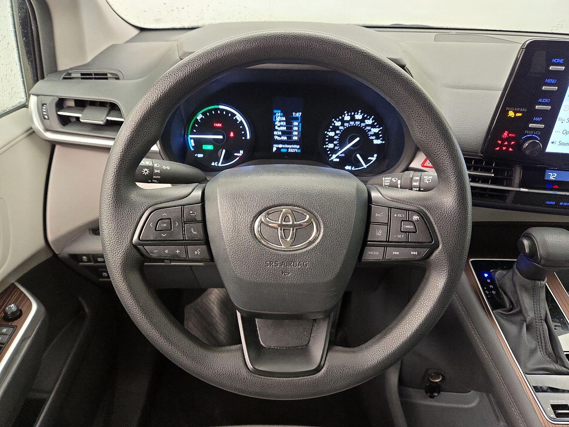 Thumbnail: 2024 Toyota Sienna - 10