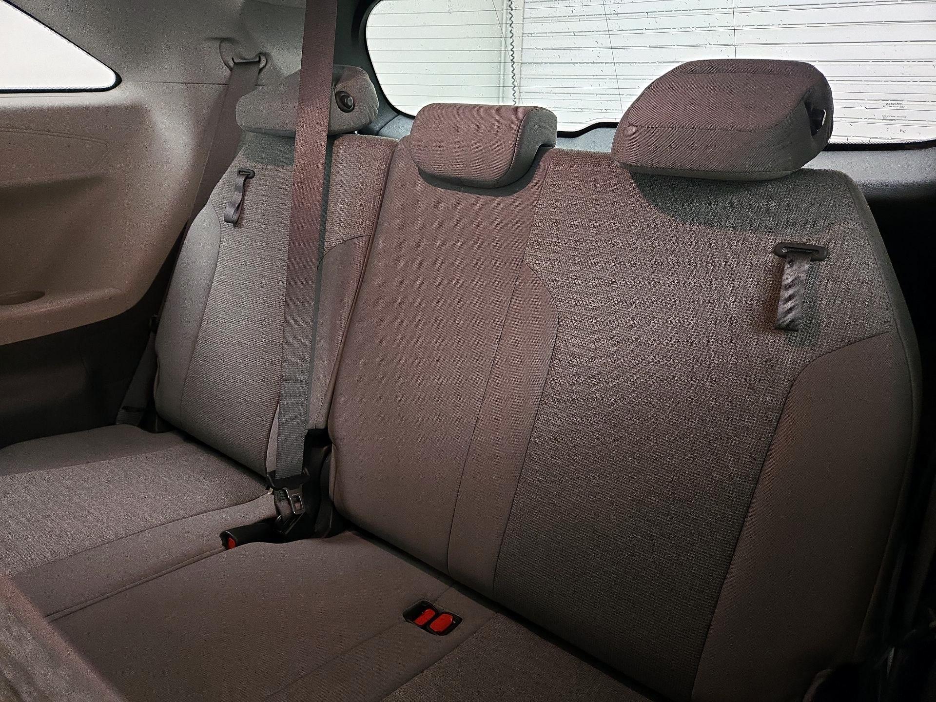 Thumbnail: 2024 Toyota Sienna - 20