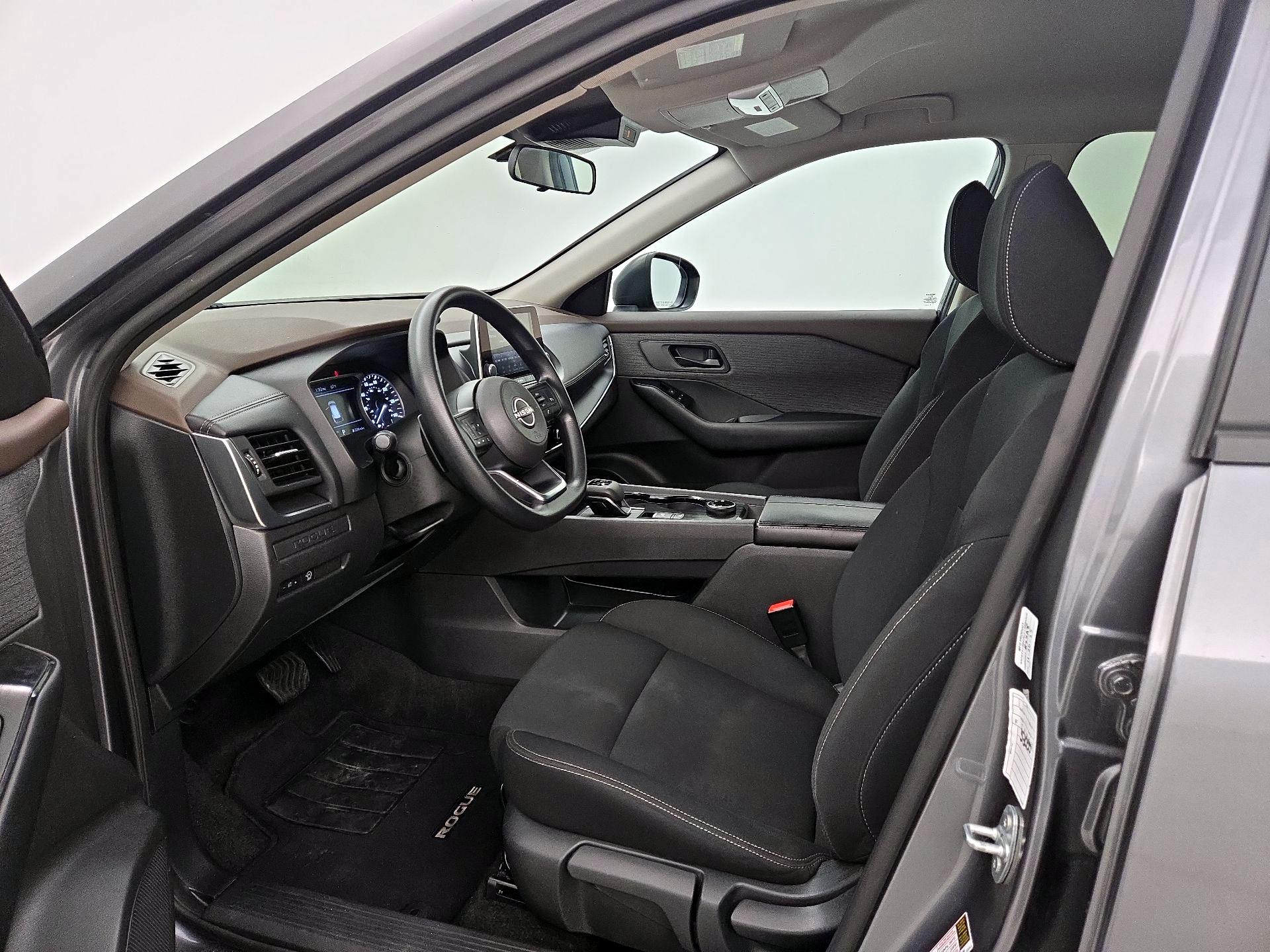 Thumbnail: 2023 Nissan Rogue - 11