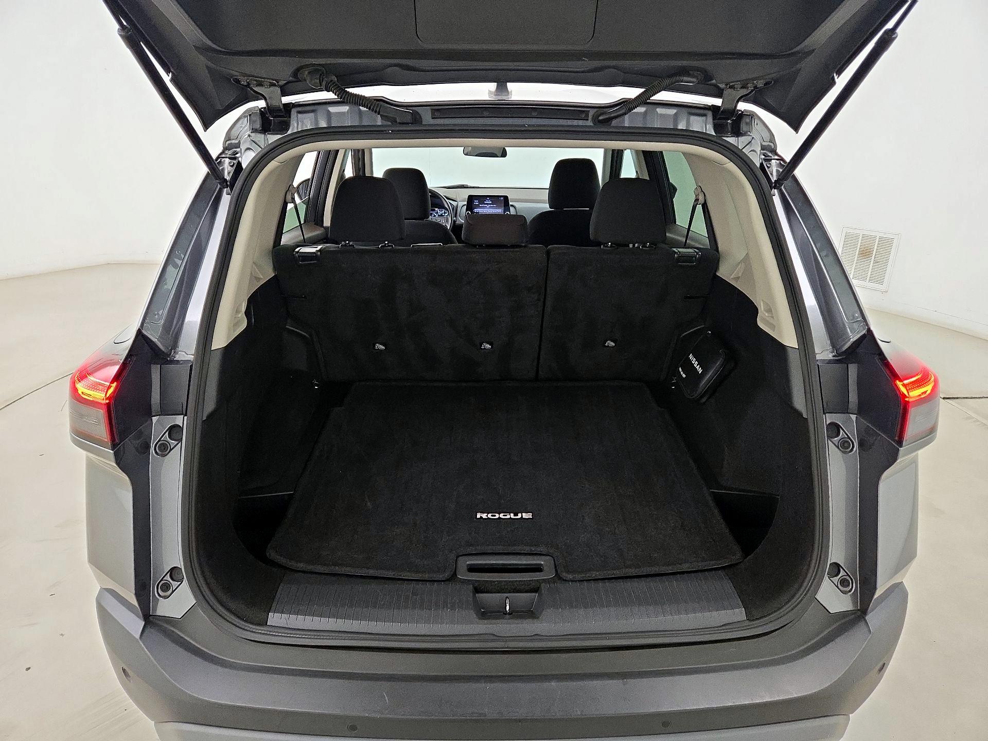 Thumbnail: 2023 Nissan Rogue - 20