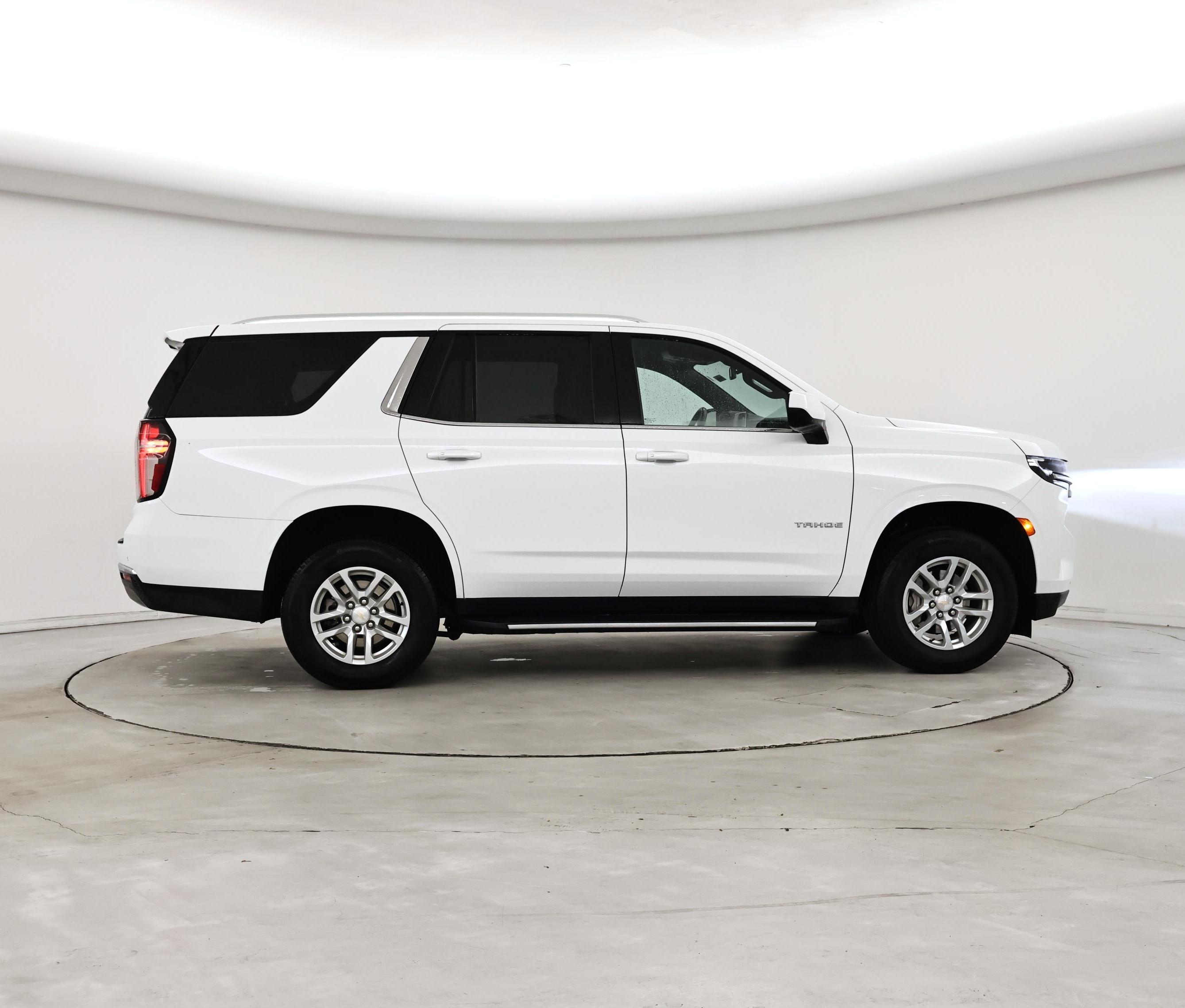 Thumbnail: 2024 Chevrolet Tahoe - 7