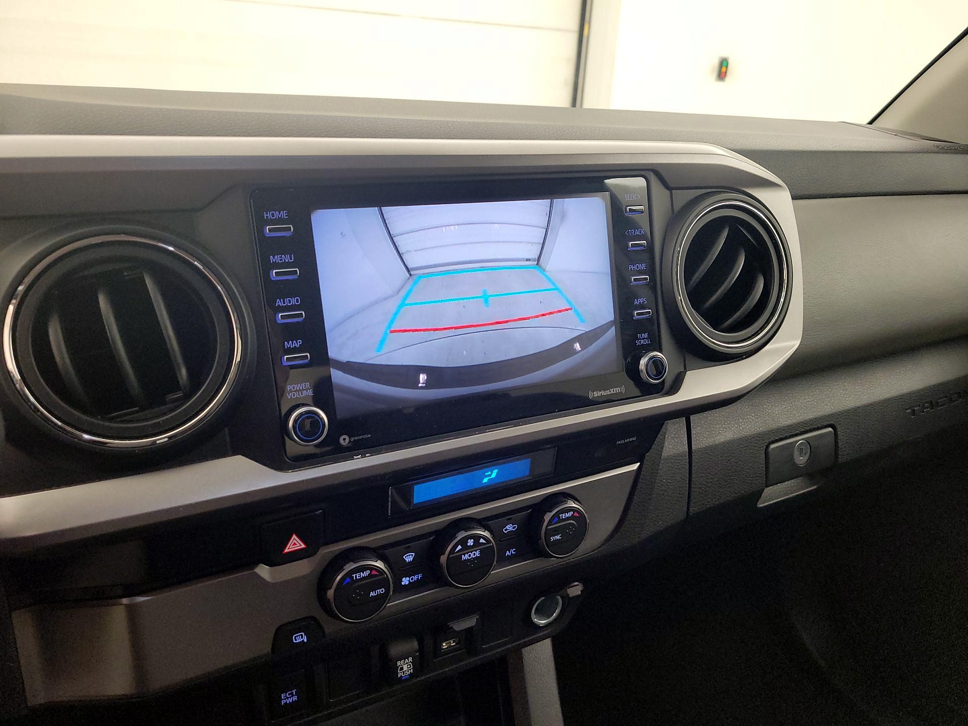 Thumbnail: 2021 Toyota Tacoma - 14