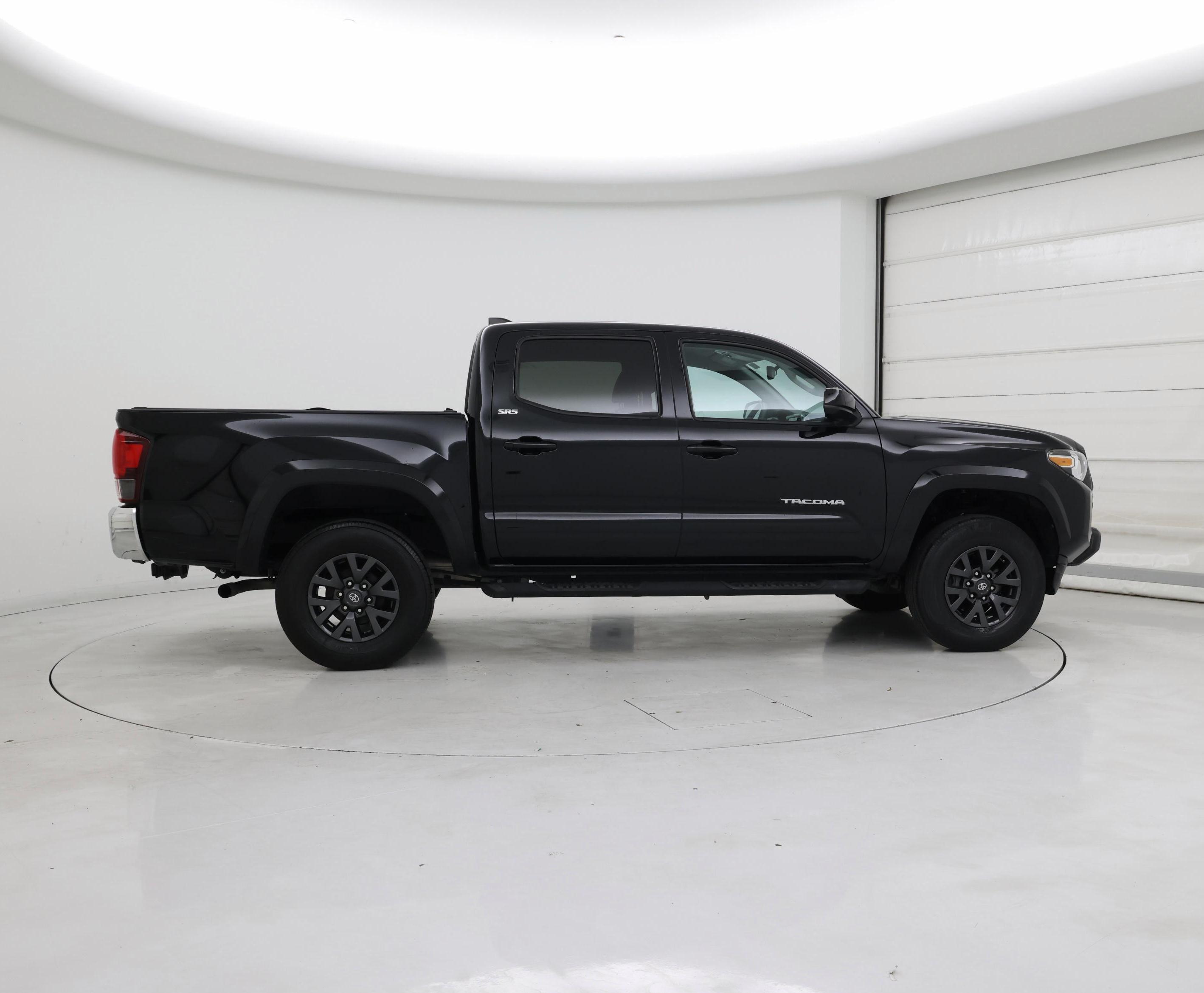 Thumbnail: 2021 Toyota Tacoma - 7
