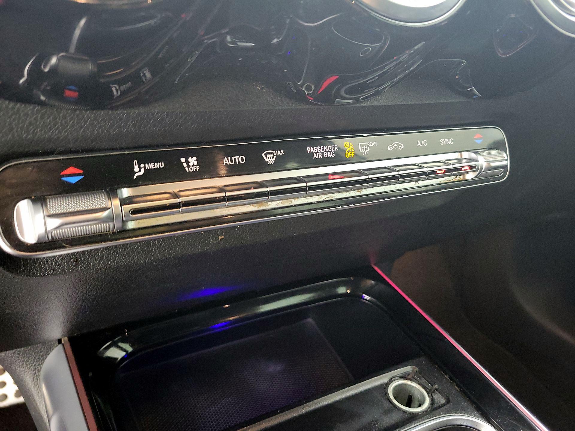 Thumbnail: 2023 Mercedes-Benz GLB - 16