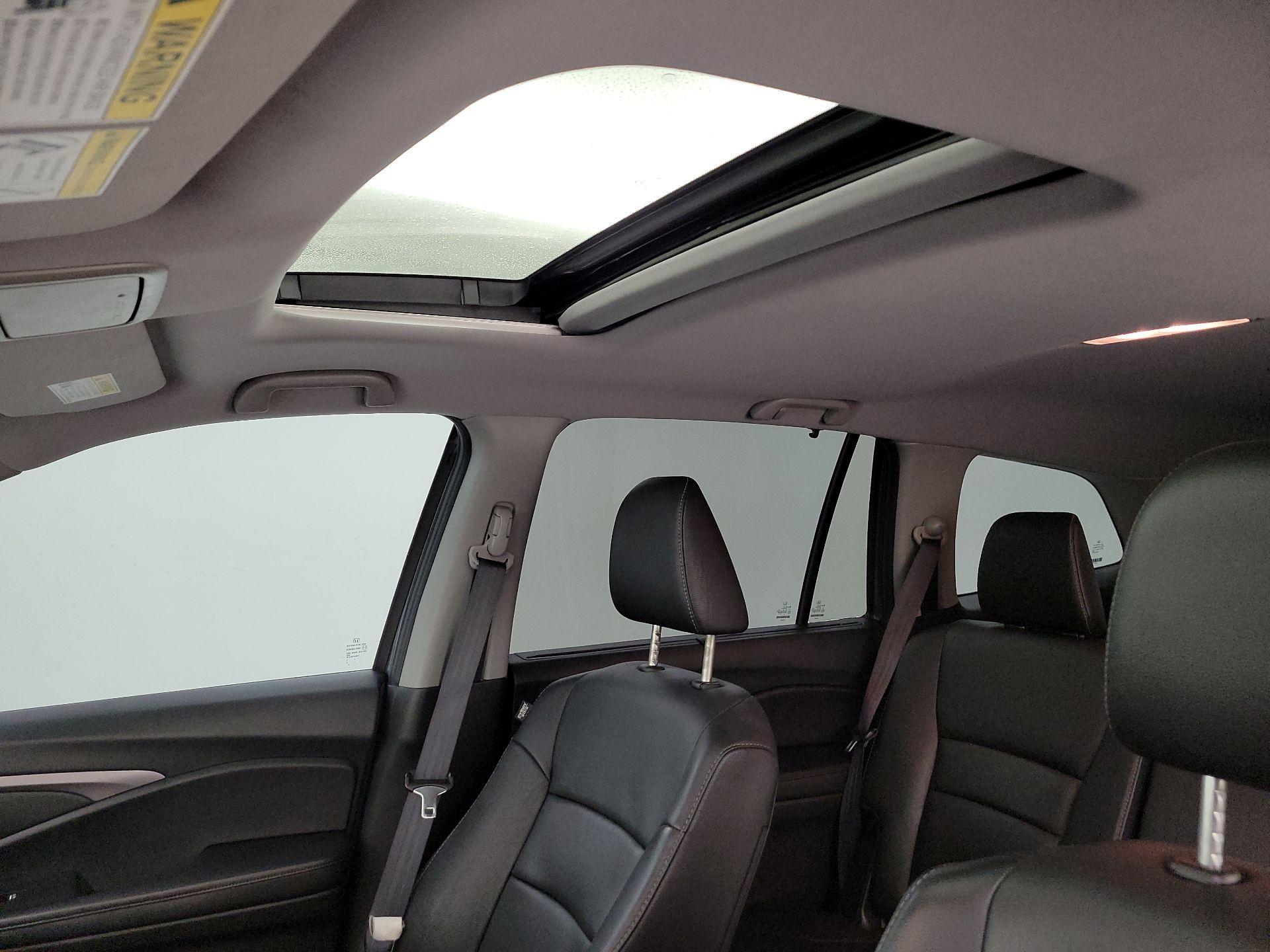 Thumbnail: 2021 Honda Pilot - 19