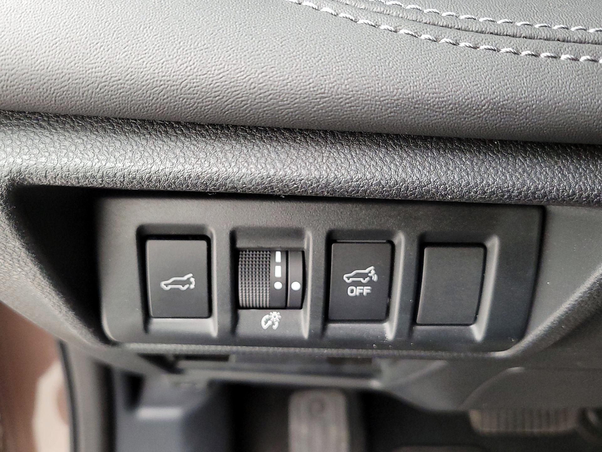 Thumbnail: 2021 Subaru Outback - 13