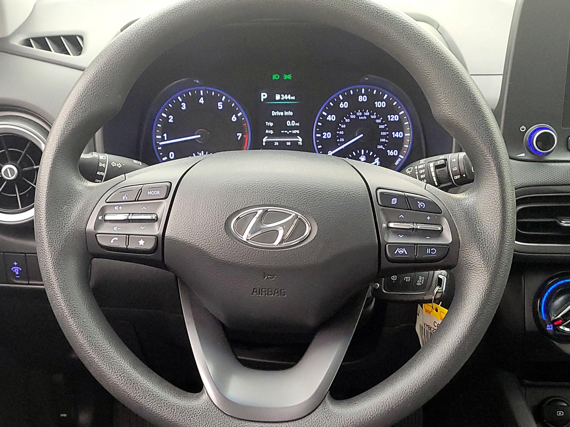 Thumbnail: 2022 Hyundai Kona - 10