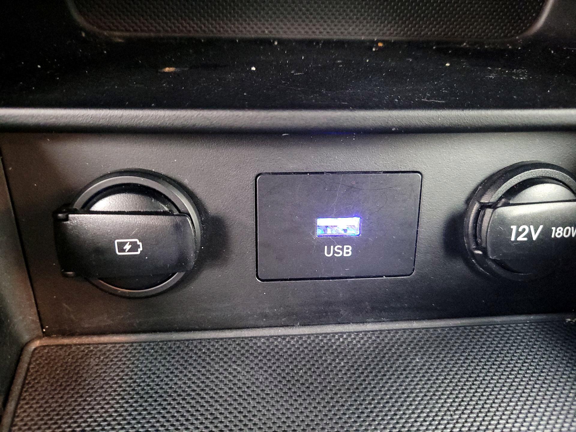 Thumbnail: 2022 Hyundai Kona - 18