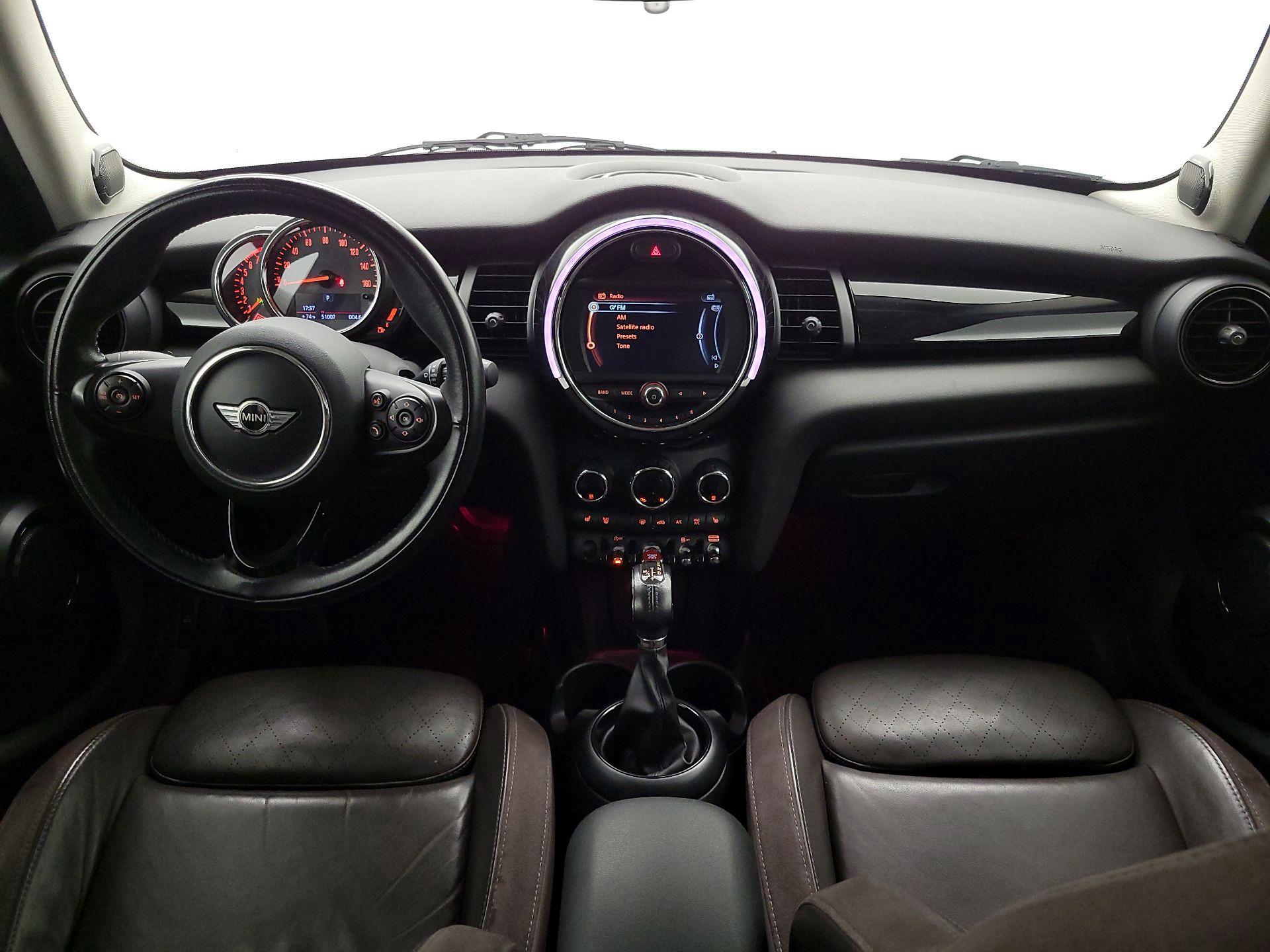 Thumbnail: 2018 MINI Cooper Hardtop - 9