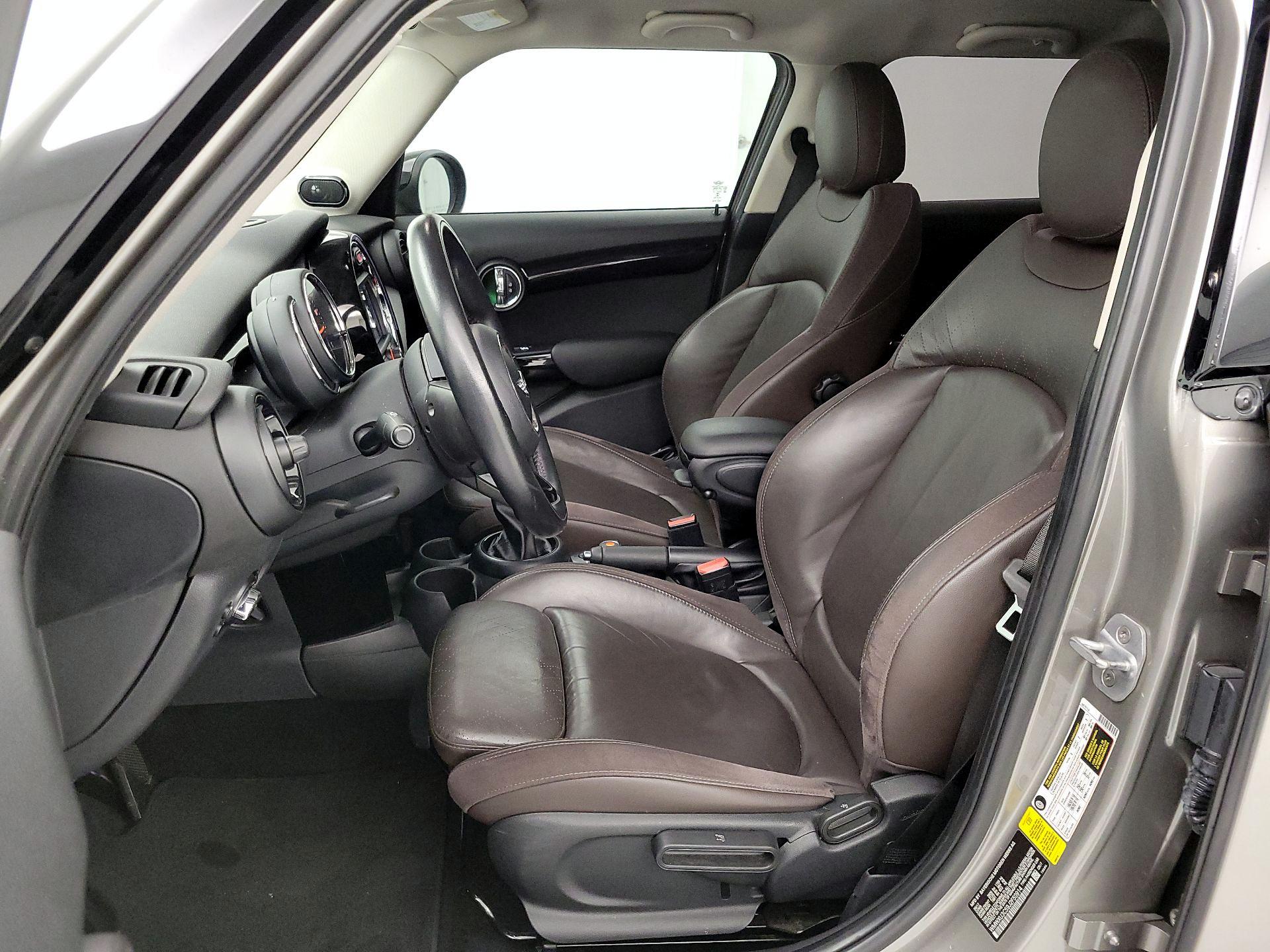 Thumbnail: 2018 MINI Cooper Hardtop - 11