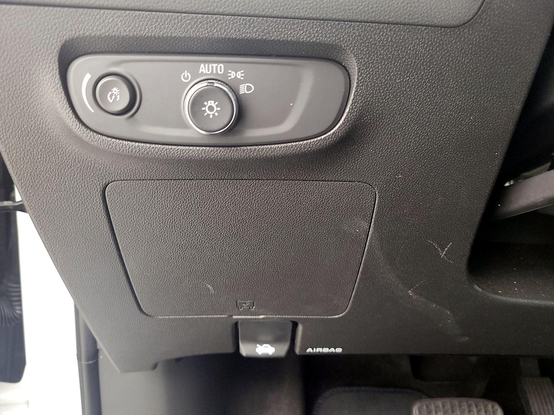 Thumbnail: 2025 Buick Encore GX - 13