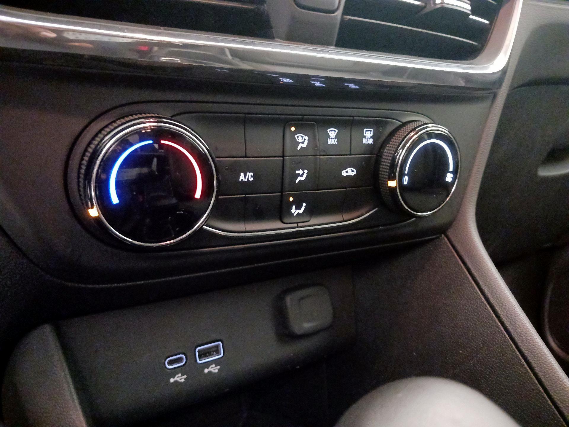 Thumbnail: 2025 Buick Encore GX - 16