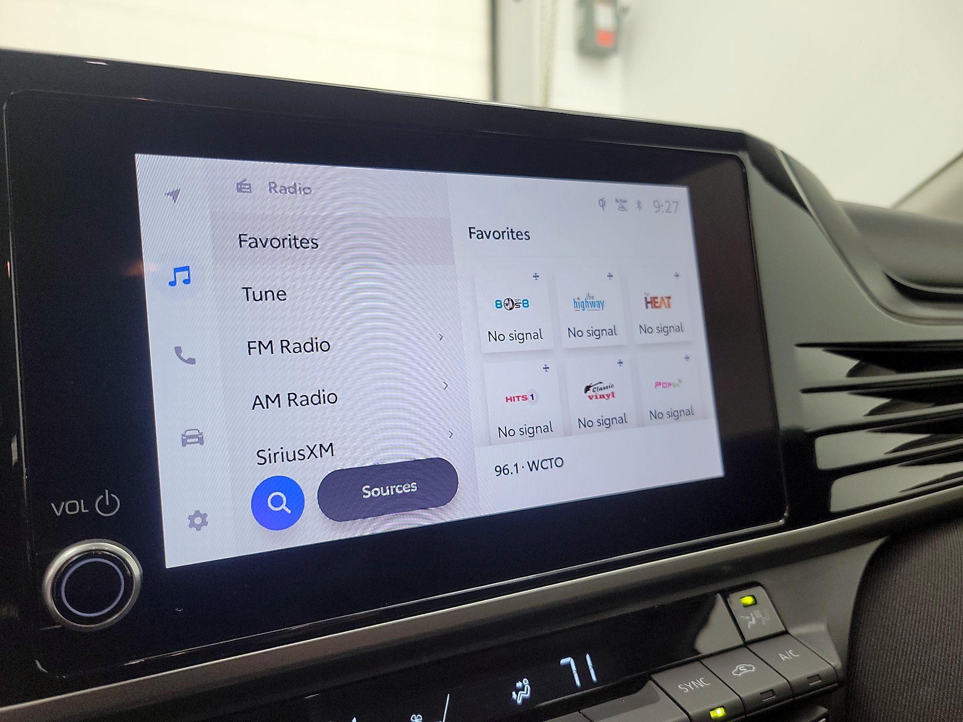 Thumbnail: 2025 Toyota Camry - 15