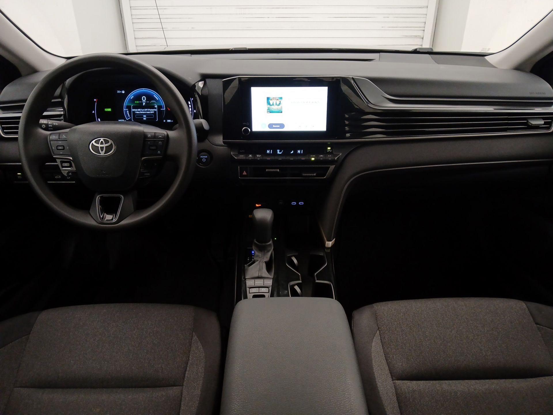 Thumbnail: 2025 Toyota Camry - 9