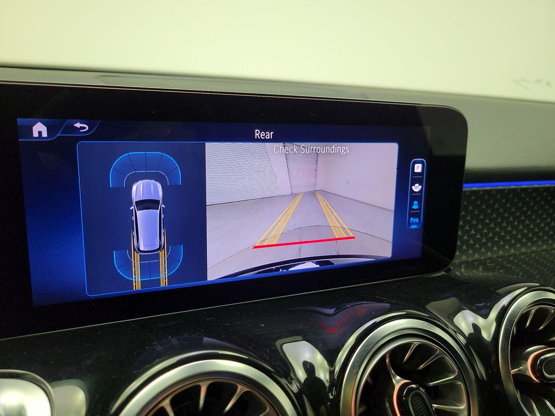 Thumbnail: 2024 Mercedes-Benz GLB - 14