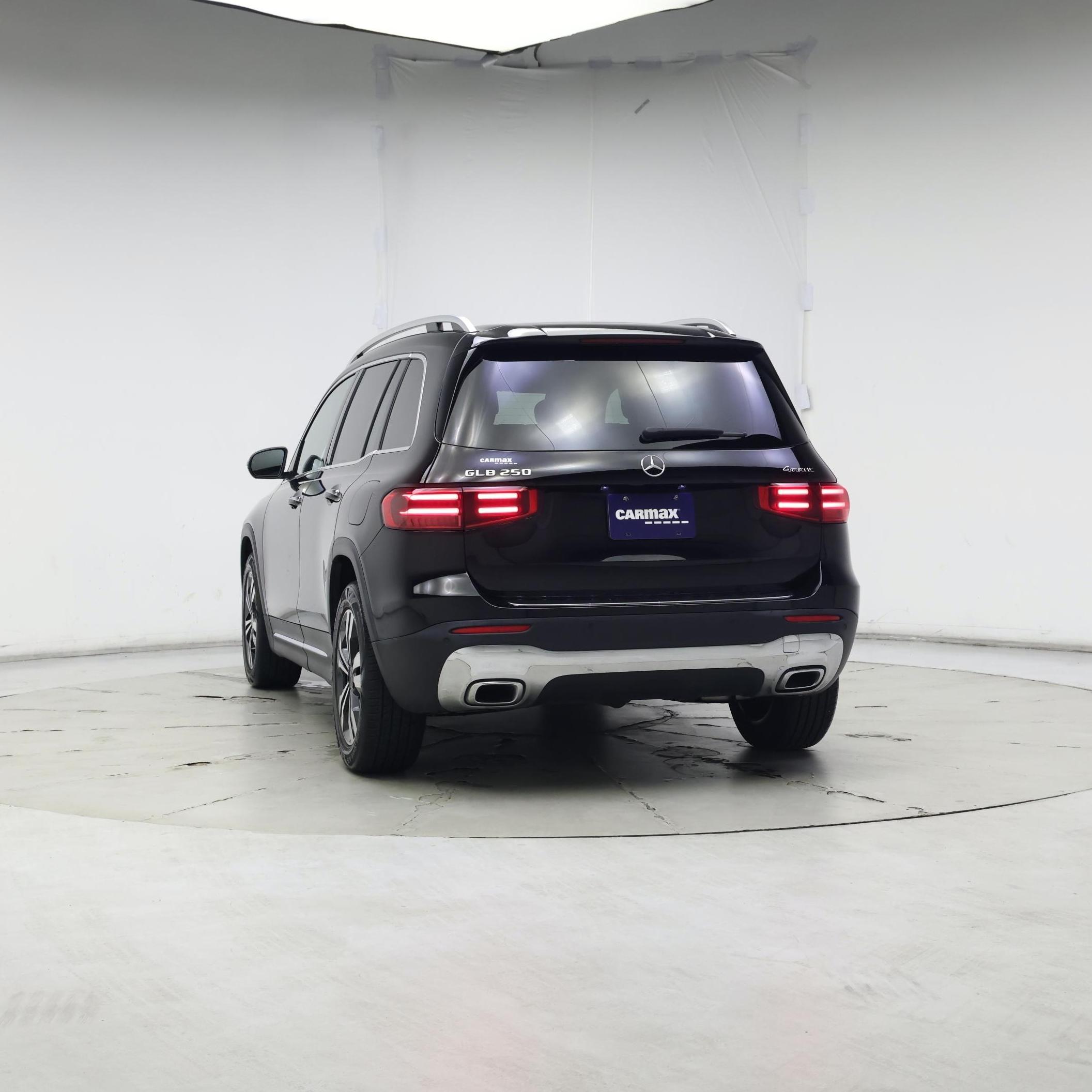 Thumbnail: 2024 Mercedes-Benz GLB - 6