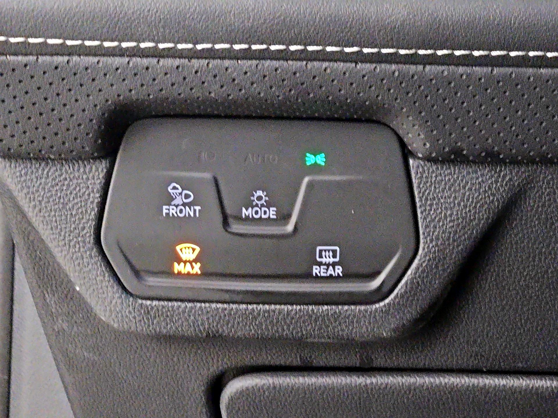 Thumbnail: 2025 Volkswagen Atlas - 13