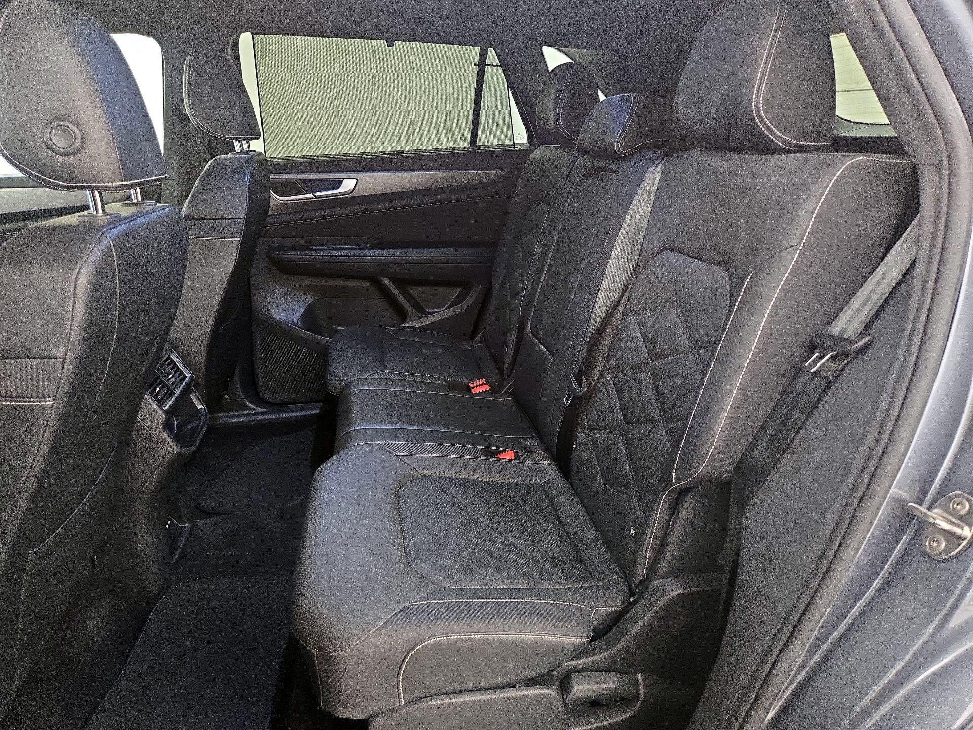 Thumbnail: 2025 Volkswagen Atlas - 19