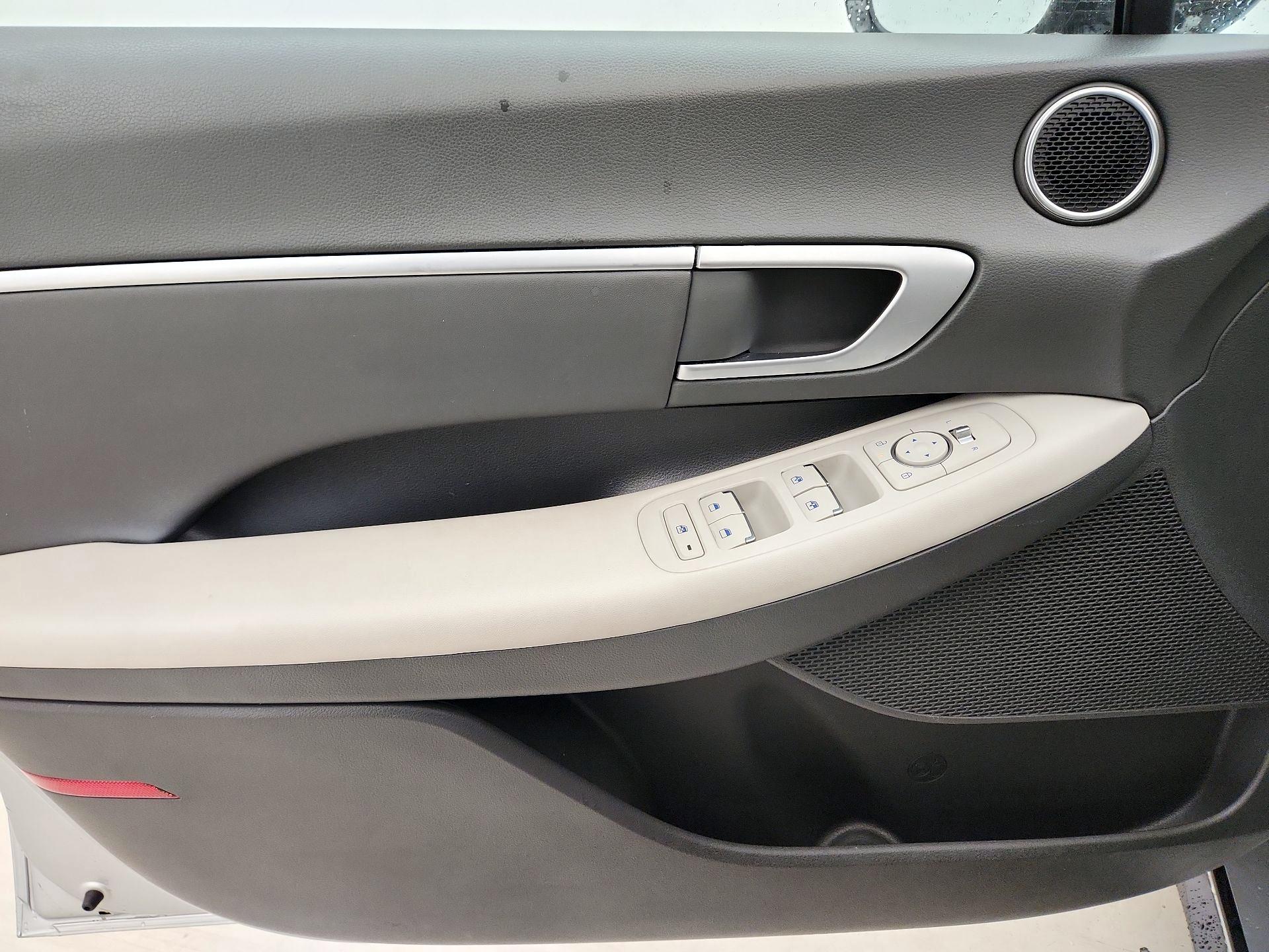 Thumbnail: 2025 Hyundai Sonata - 12