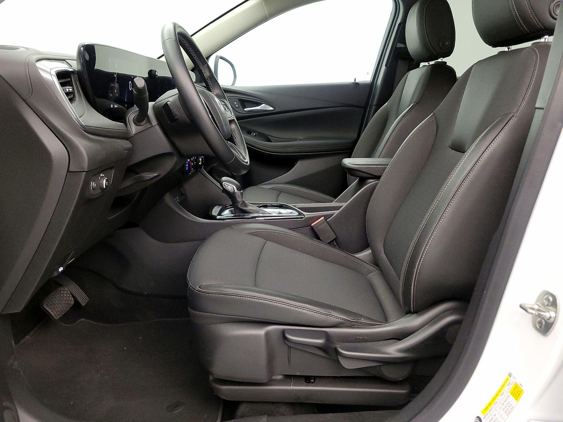 Thumbnail: 2025 Buick Encore GX - 11