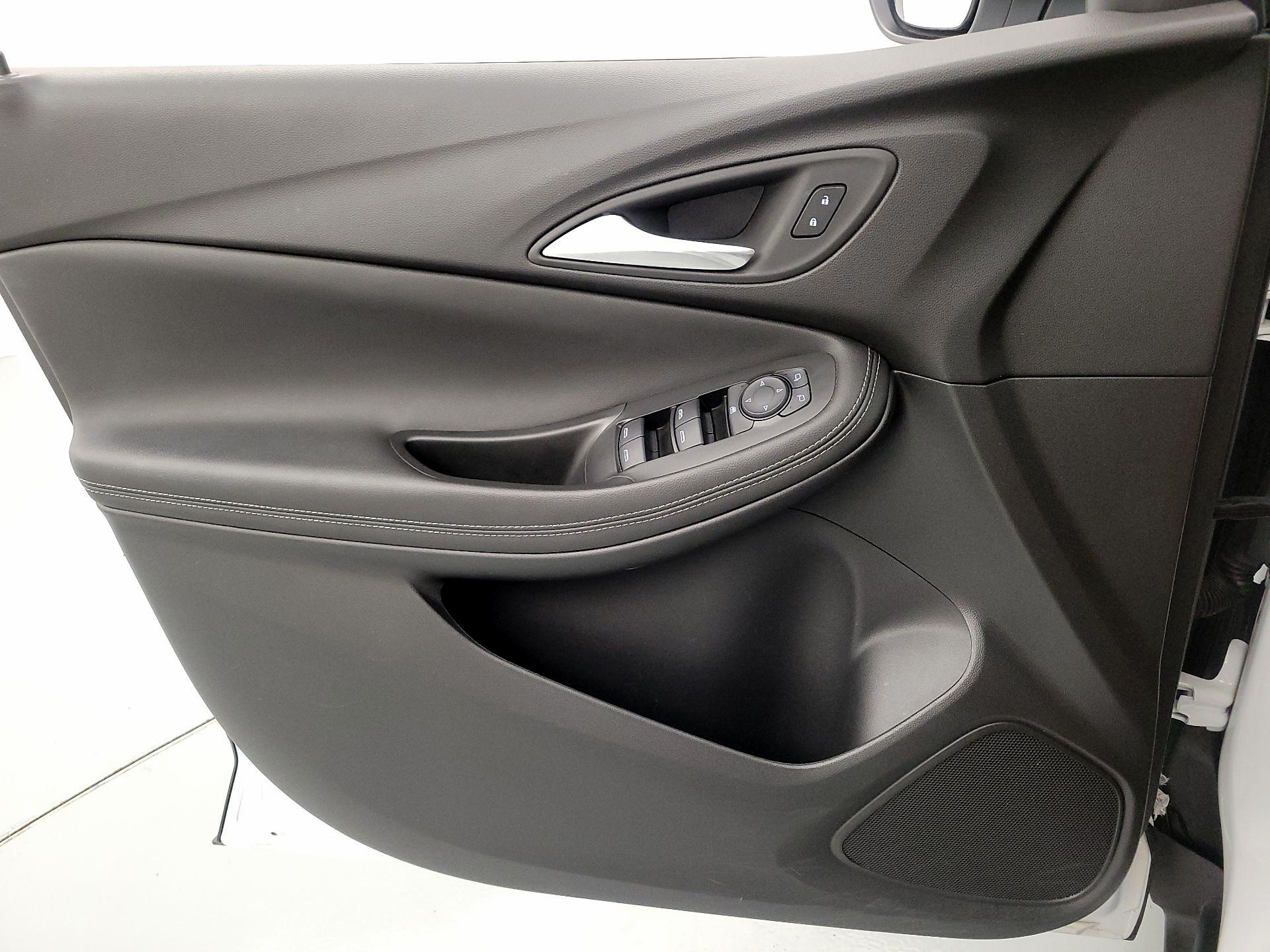 Thumbnail: 2025 Buick Encore GX - 12