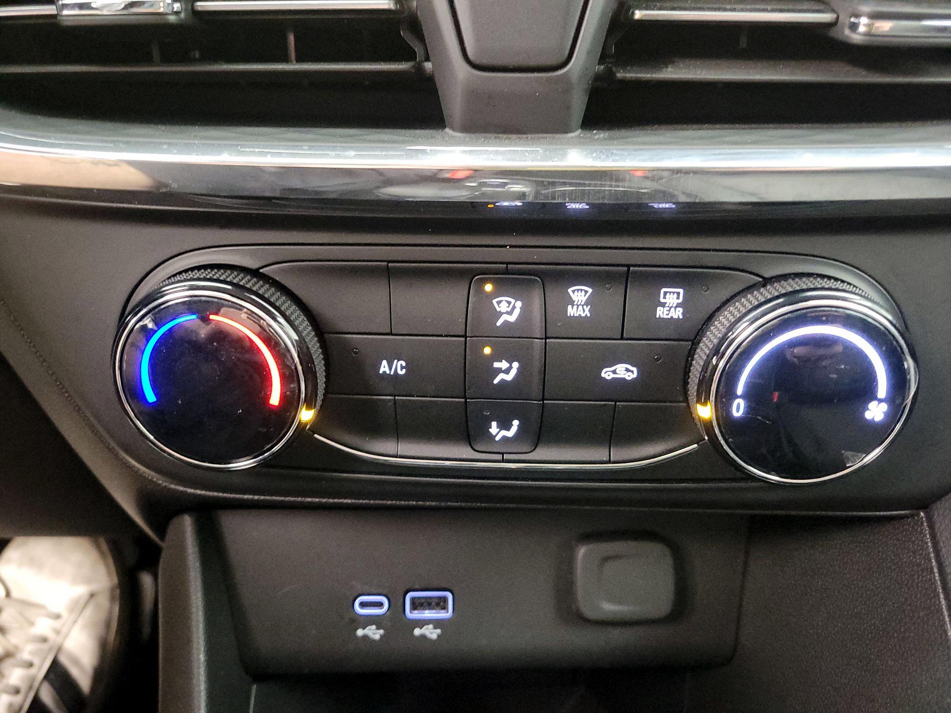 Thumbnail: 2025 Buick Encore GX - 16