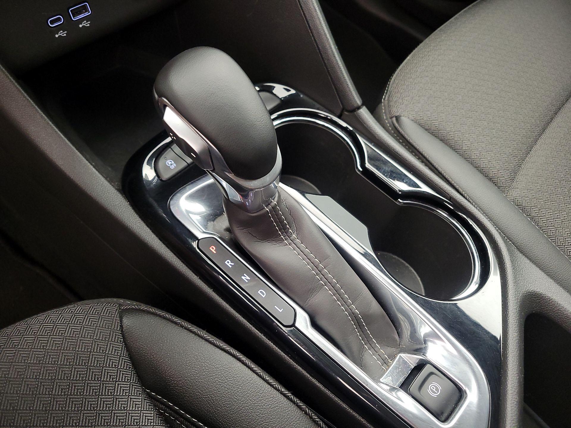 Thumbnail: 2025 Buick Encore GX - 17