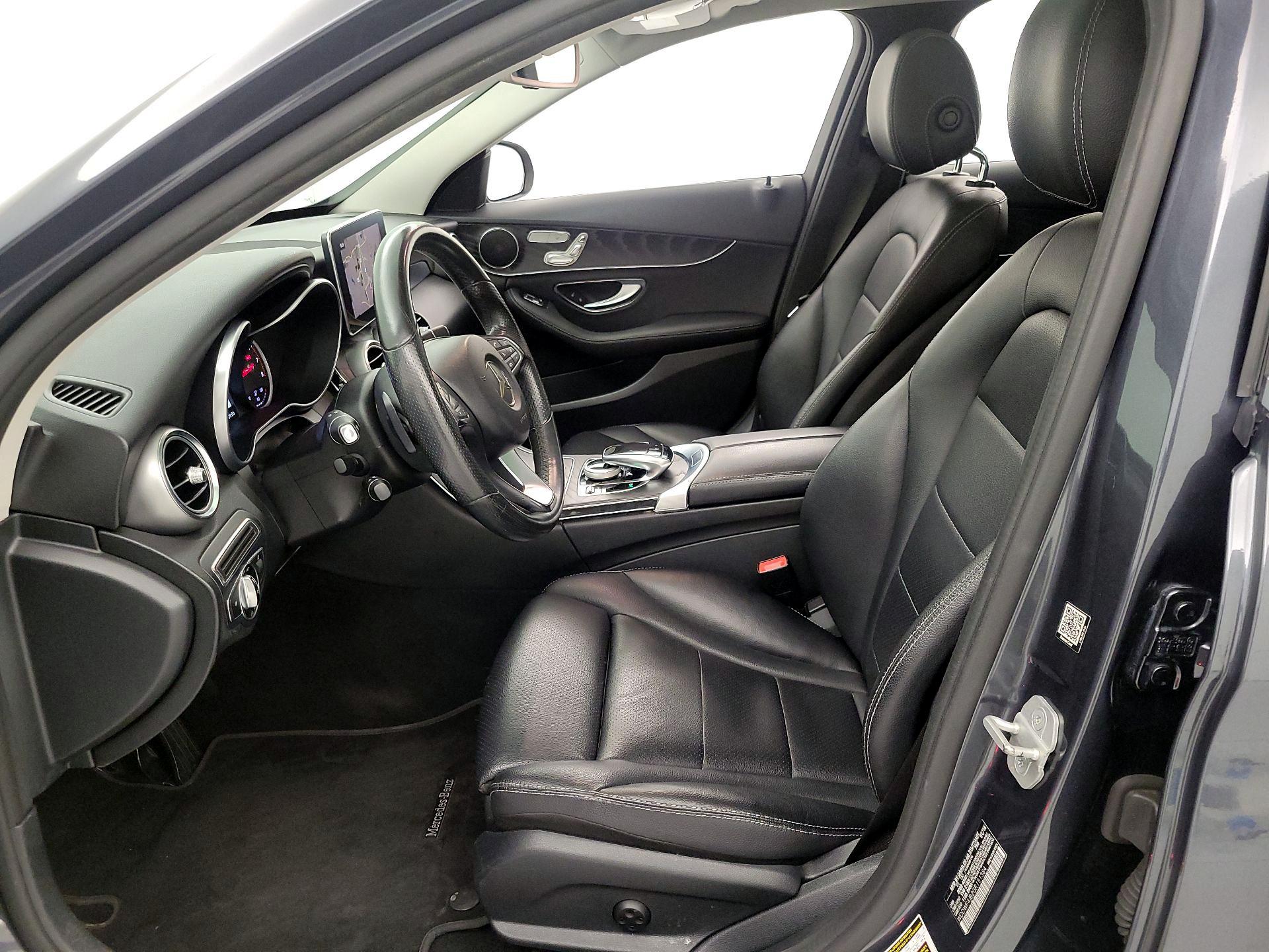 Thumbnail: 2016 Mercedes-Benz C-Class - 11